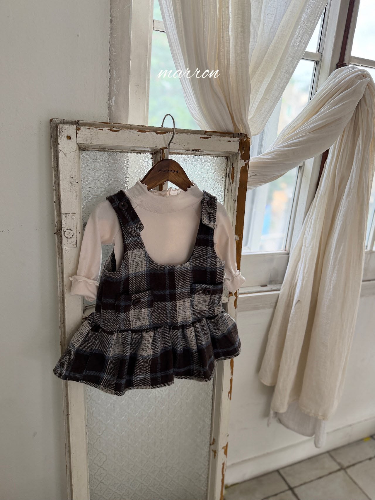AW6092 Top
