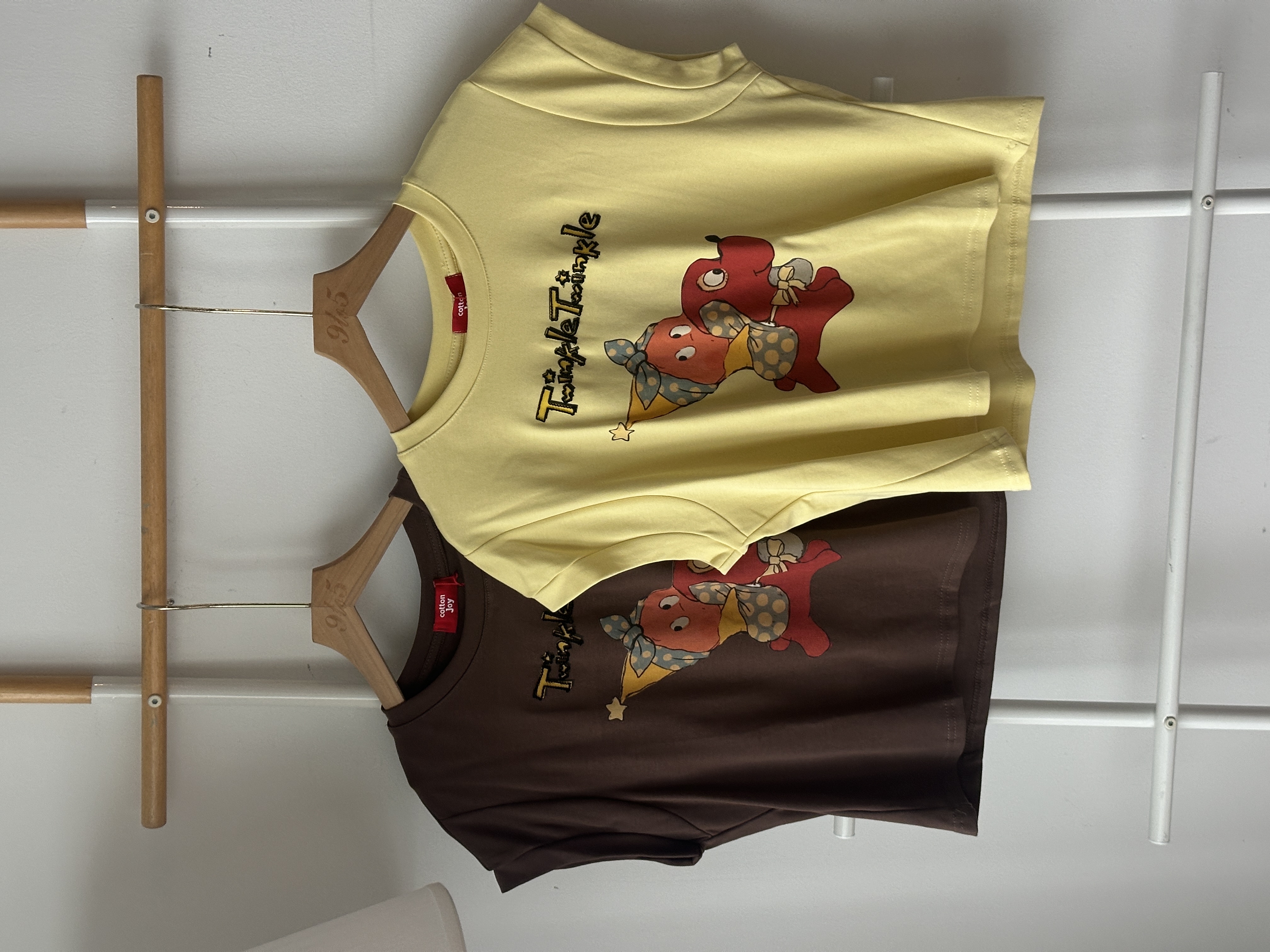 T4295 Cape Sleeve Printed Tee - 3 Colors 
