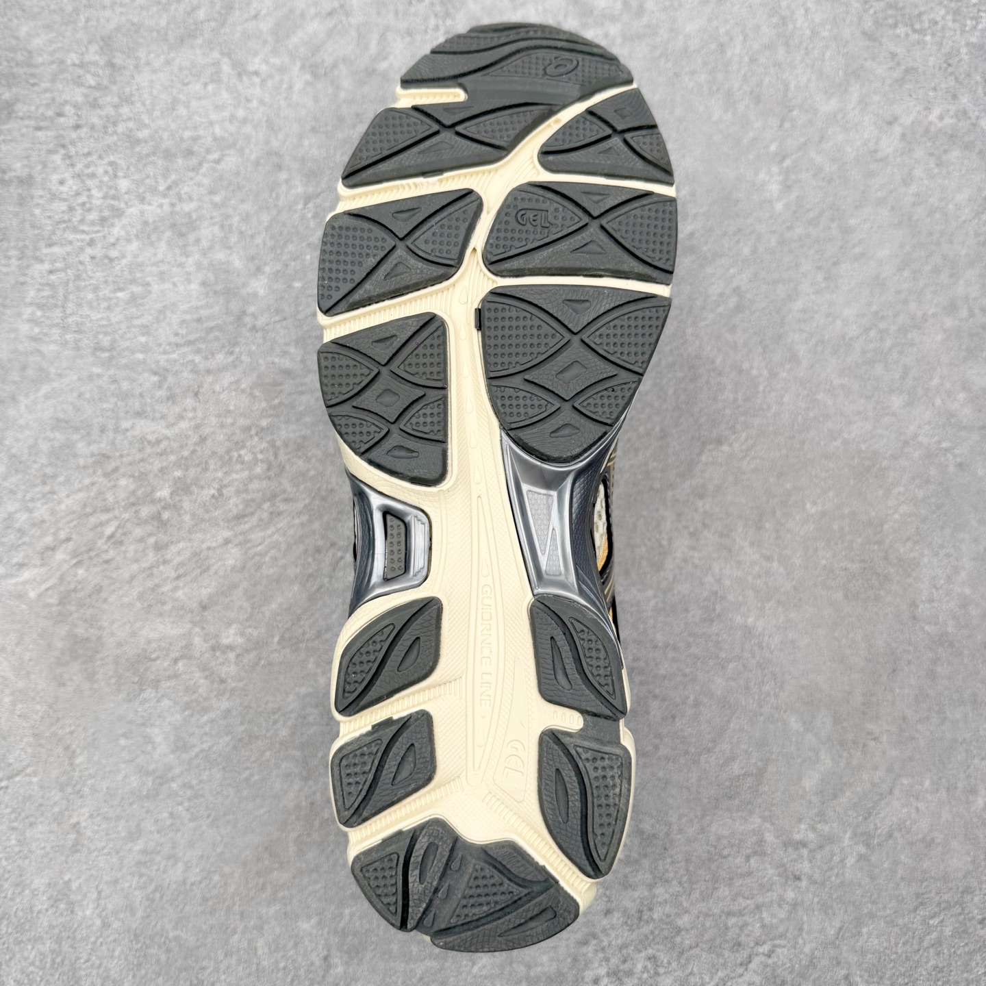 Asics Gel-Cumulus 16