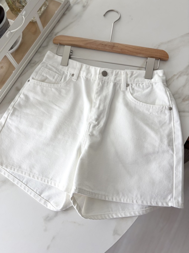 Everyday White Denim Shorts