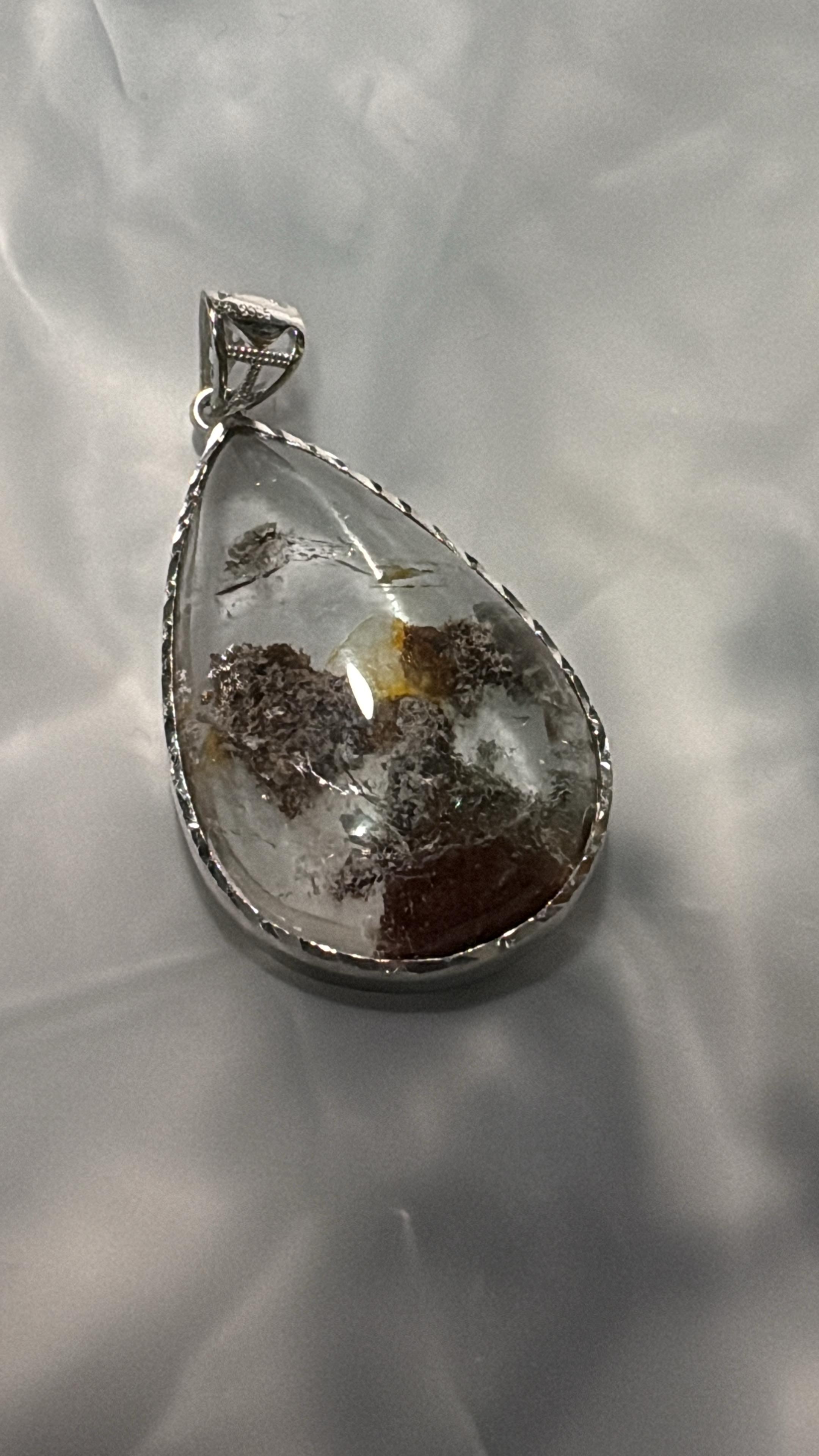 綠幽靈吊墜 -重：7.91克（附送證書）No19-587