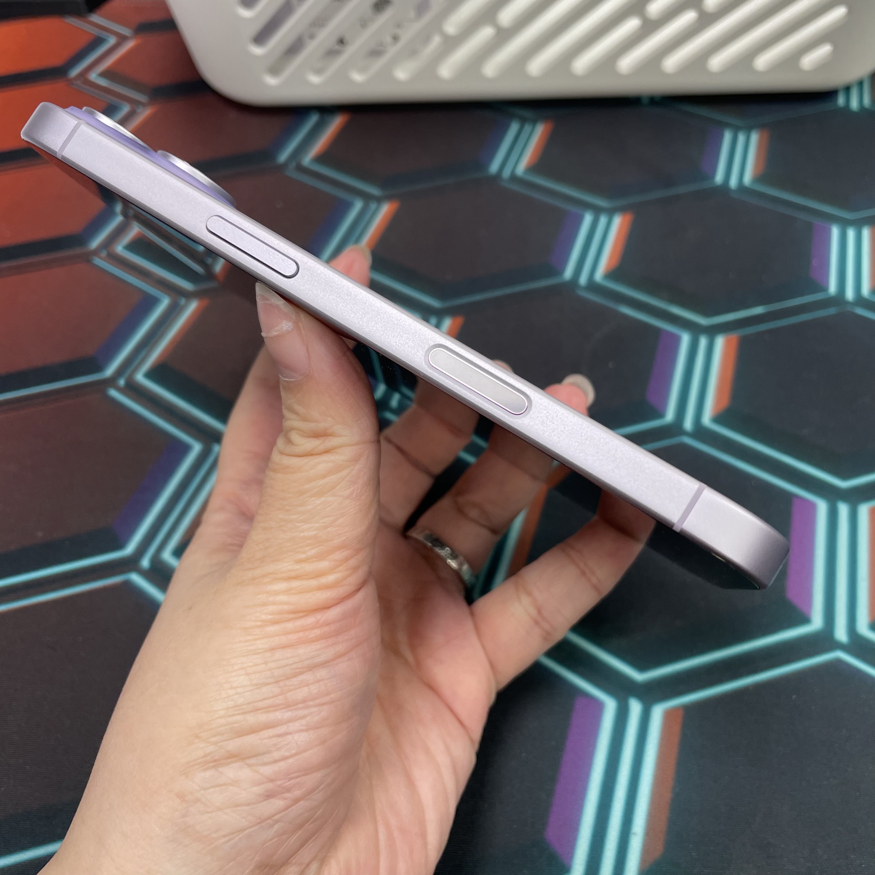 *7878 17 未使用品 512GB 電100 紫色 purple 