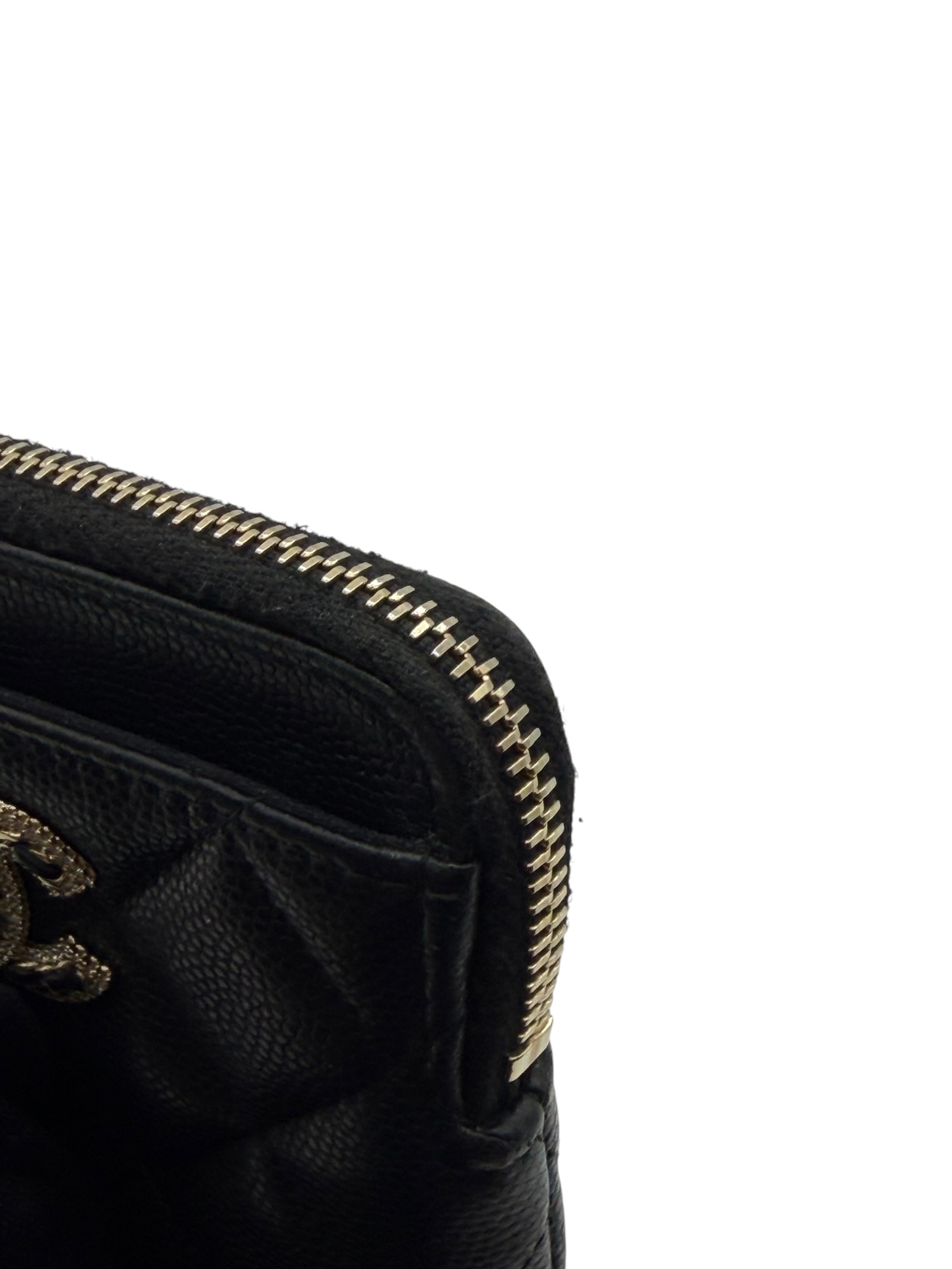 Pre-Owned CHANEL Zipped Coin Purse / Product Code: 26060103