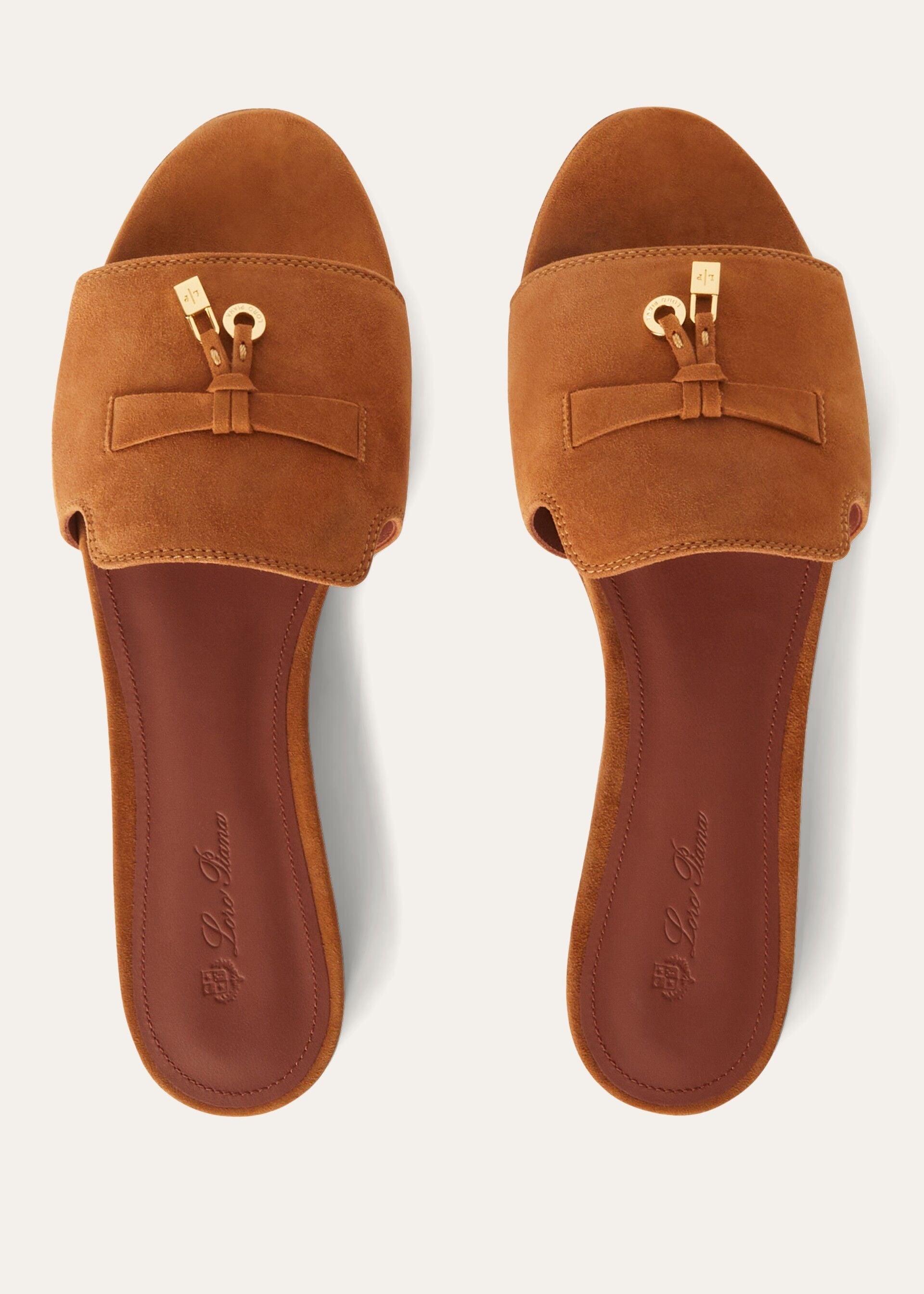 指定顏色精選優惠✨訂貨🍒Loro Piana summer charms sandal  Size 36/36.5/37/37.5/38/39 Color :Wot (E449)