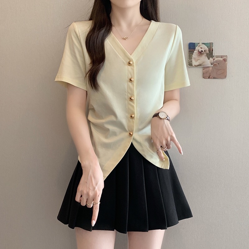 B350(35332) 韩版高级感V领前排金钮下摆开角4色上衣 