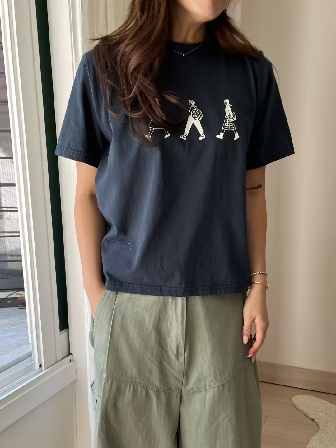 3 girls 後pocket Tee