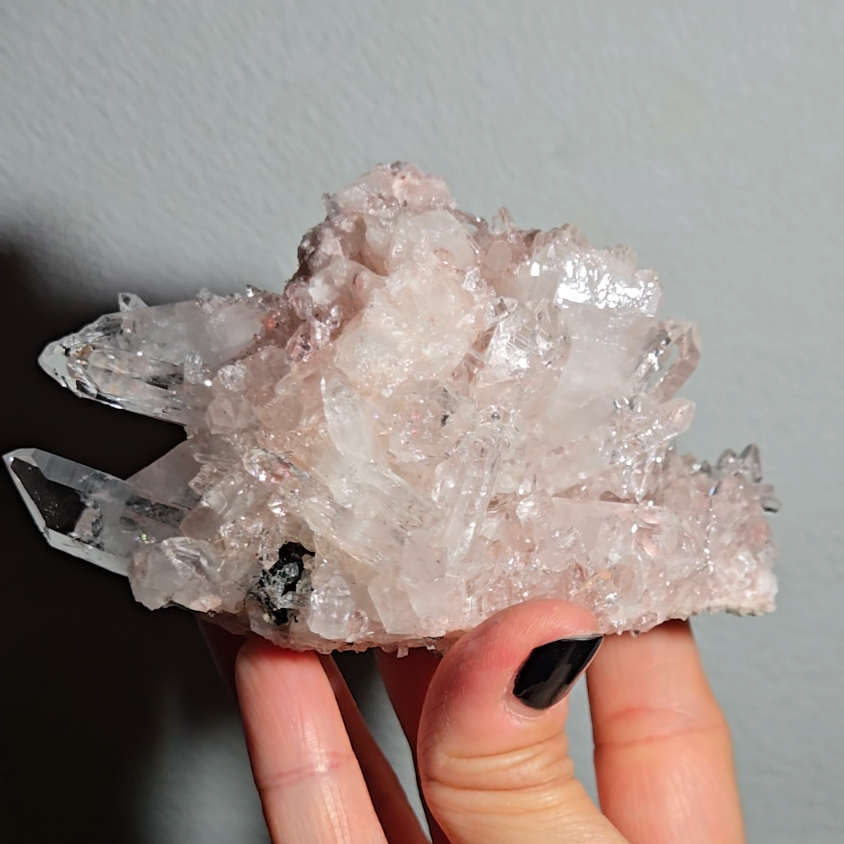 Extra pink Pink Lemurian quartz cluster from Colombia - LQ183