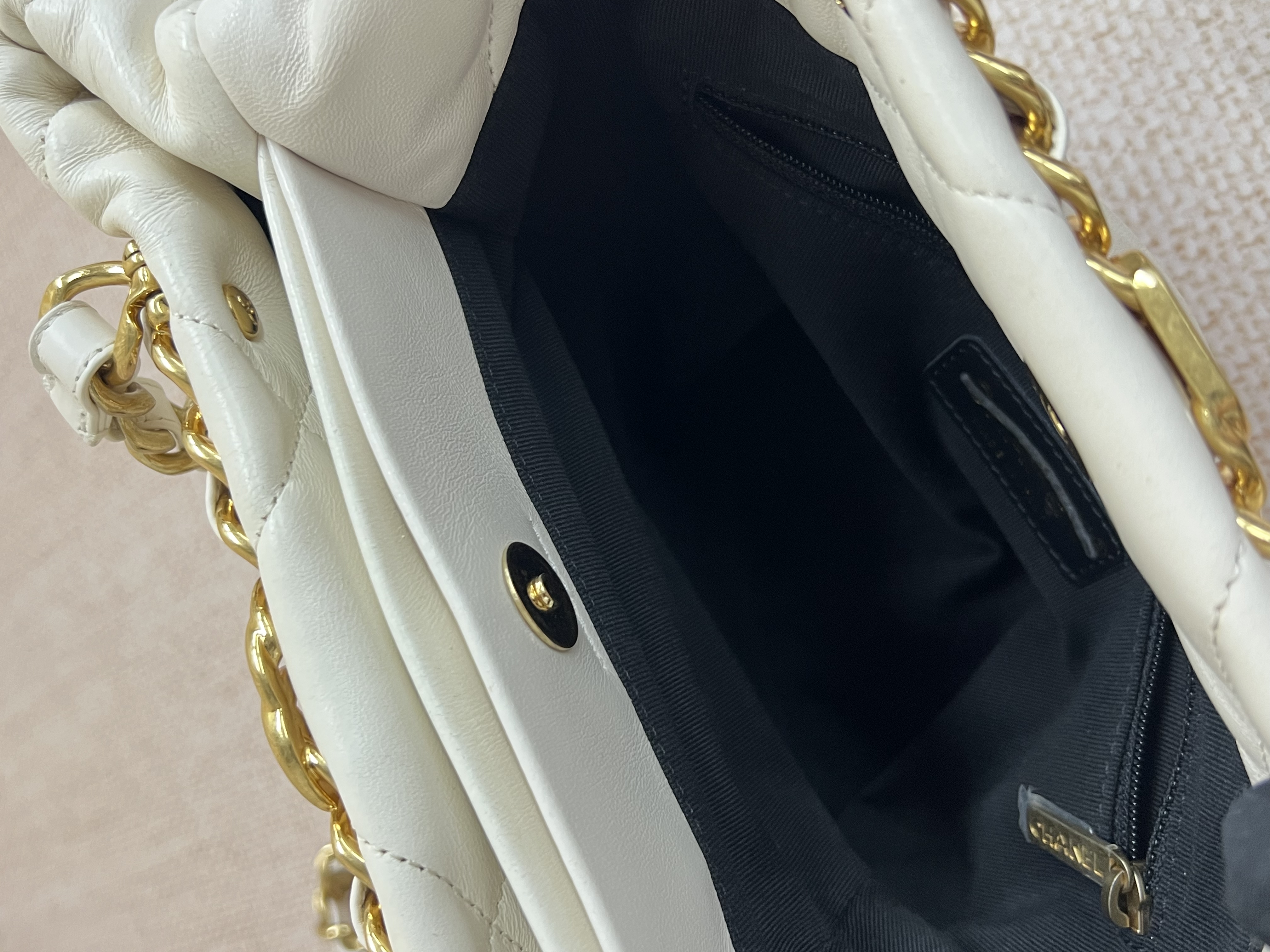 Pre-owned Chanel Shopping Bag/ Product Code: 26030210