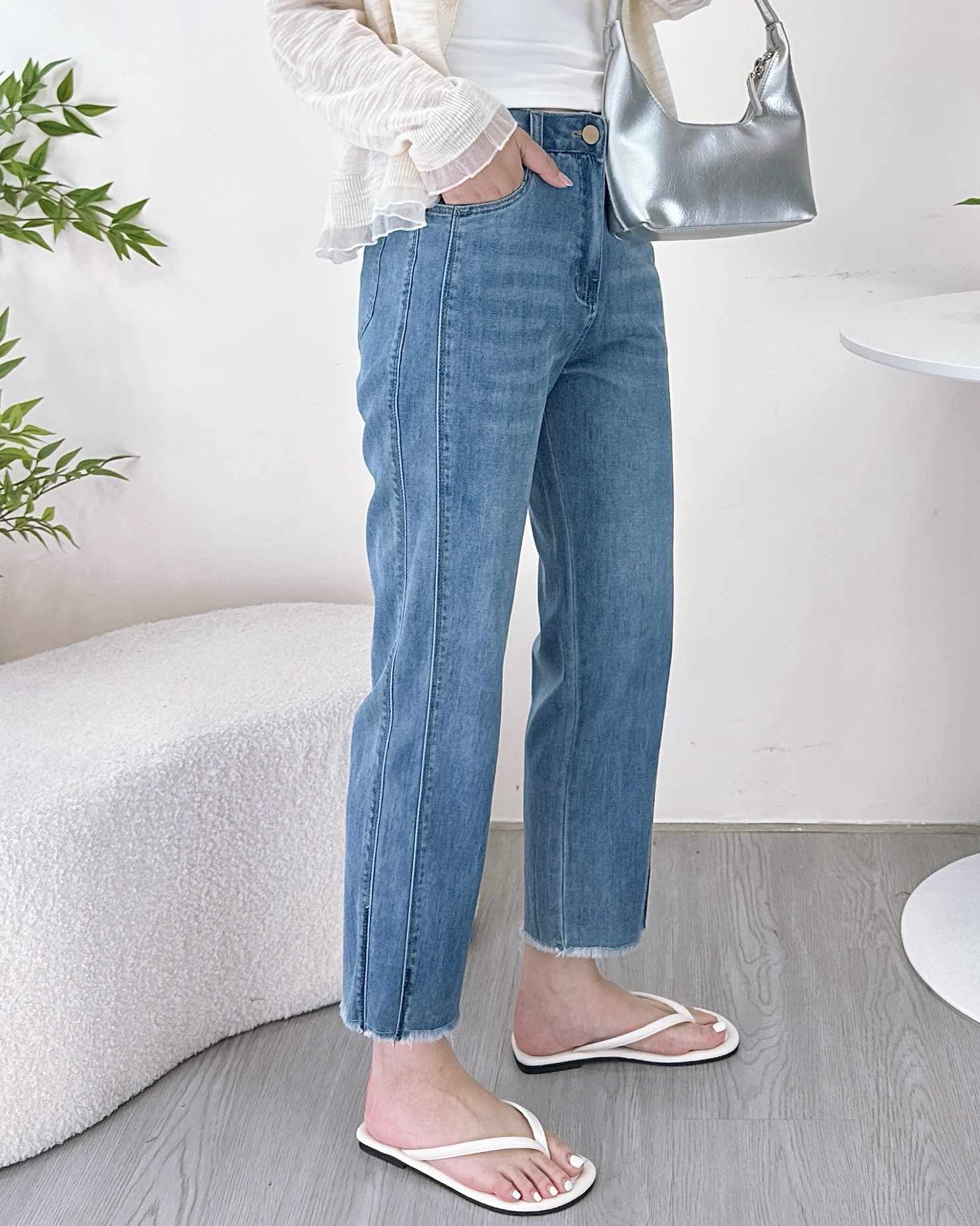 夏天超薄顯白淺藍九分牛仔褲