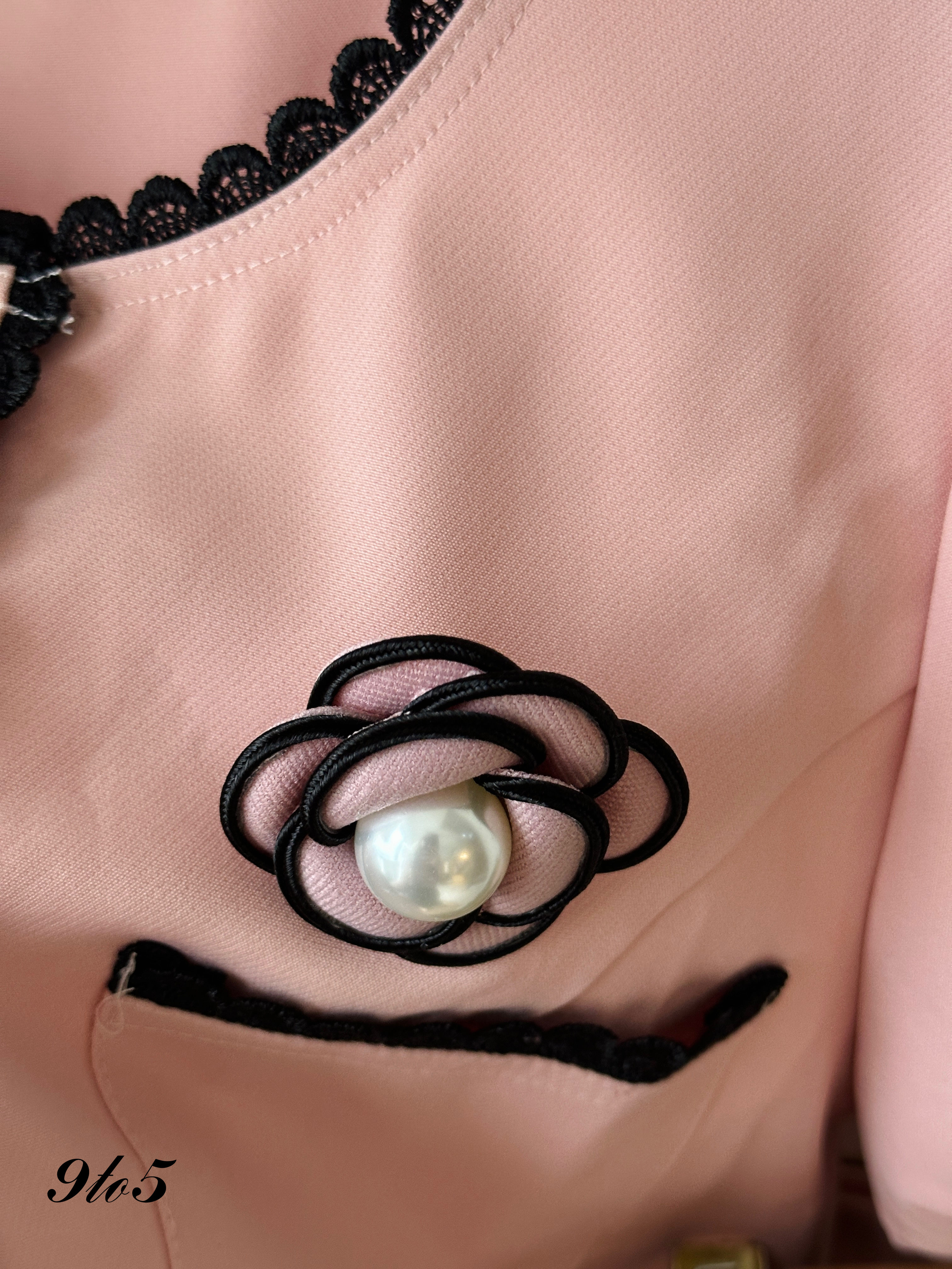 D2318 Tweed Matching Set - Black & Pink