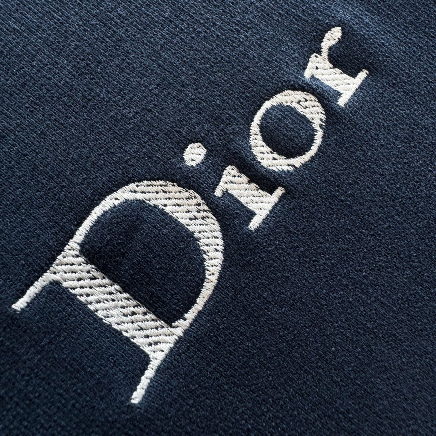 【頂級原單】Dior Sweatshirt à col zippé 刺繡標誌拉鍊領抓絨衛衣