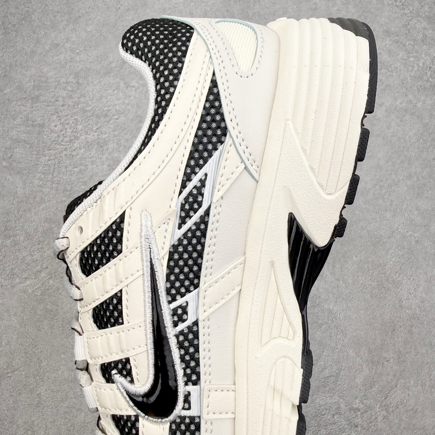 Nike P-6000 IO8711-101