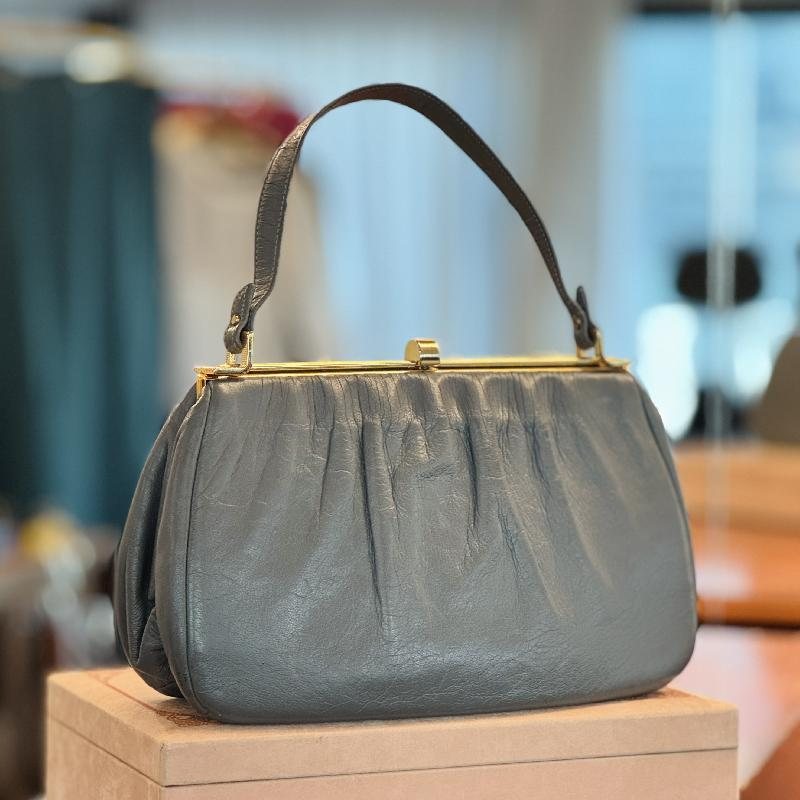 **Vintage C.a. 1960s American "Etra" Genuine Leather Handbag (MT2505 )