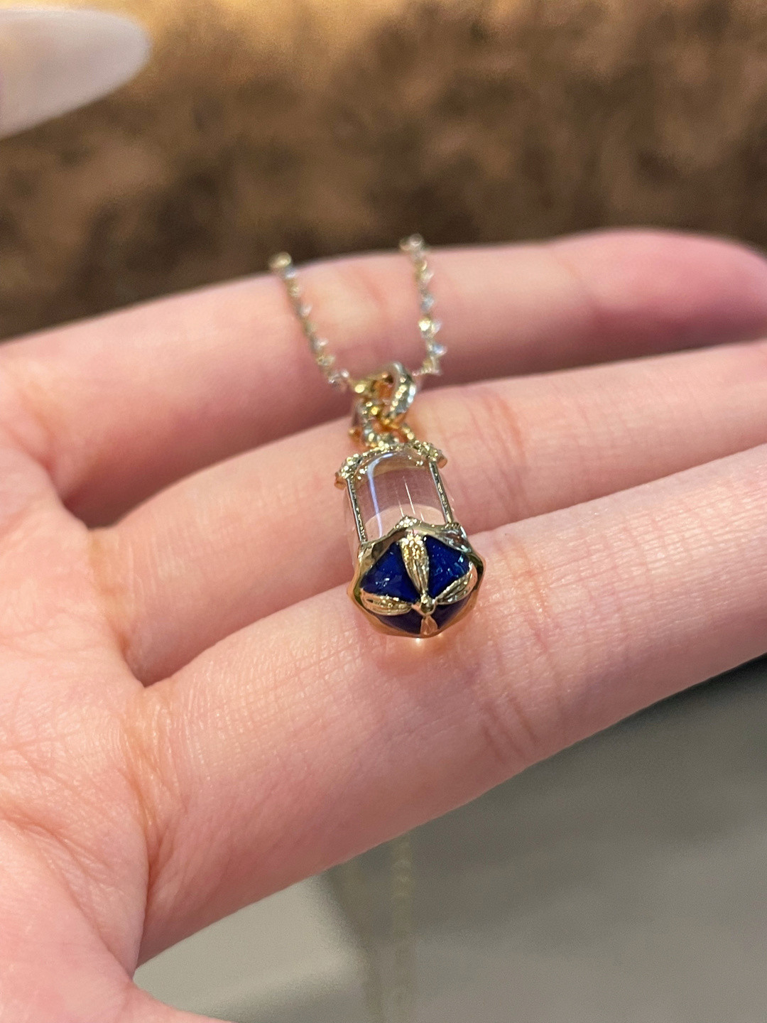 18K White Quartz Diamond Pendant 