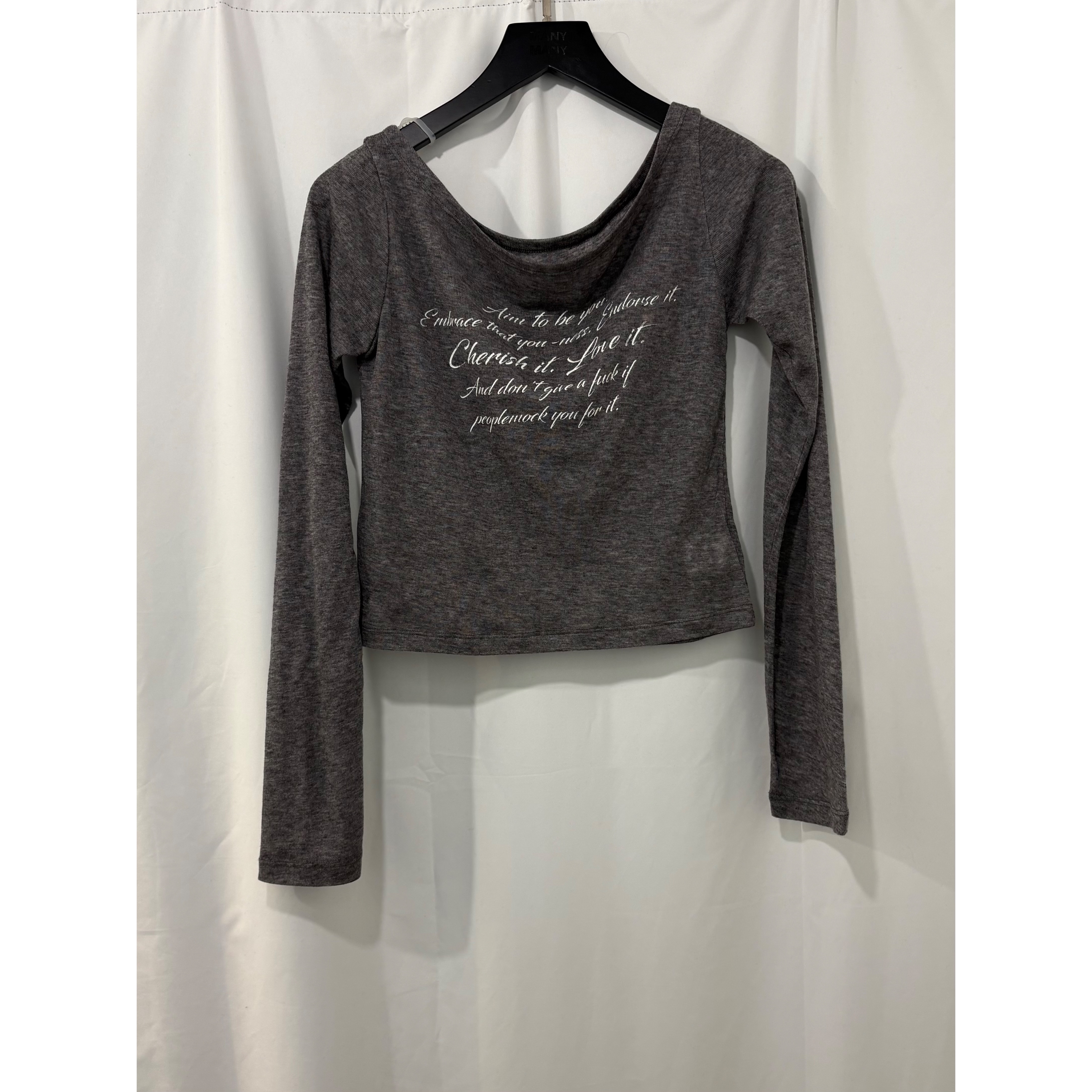 新品價3月13截🖤《TENCEL SHEER TOP》 2603I