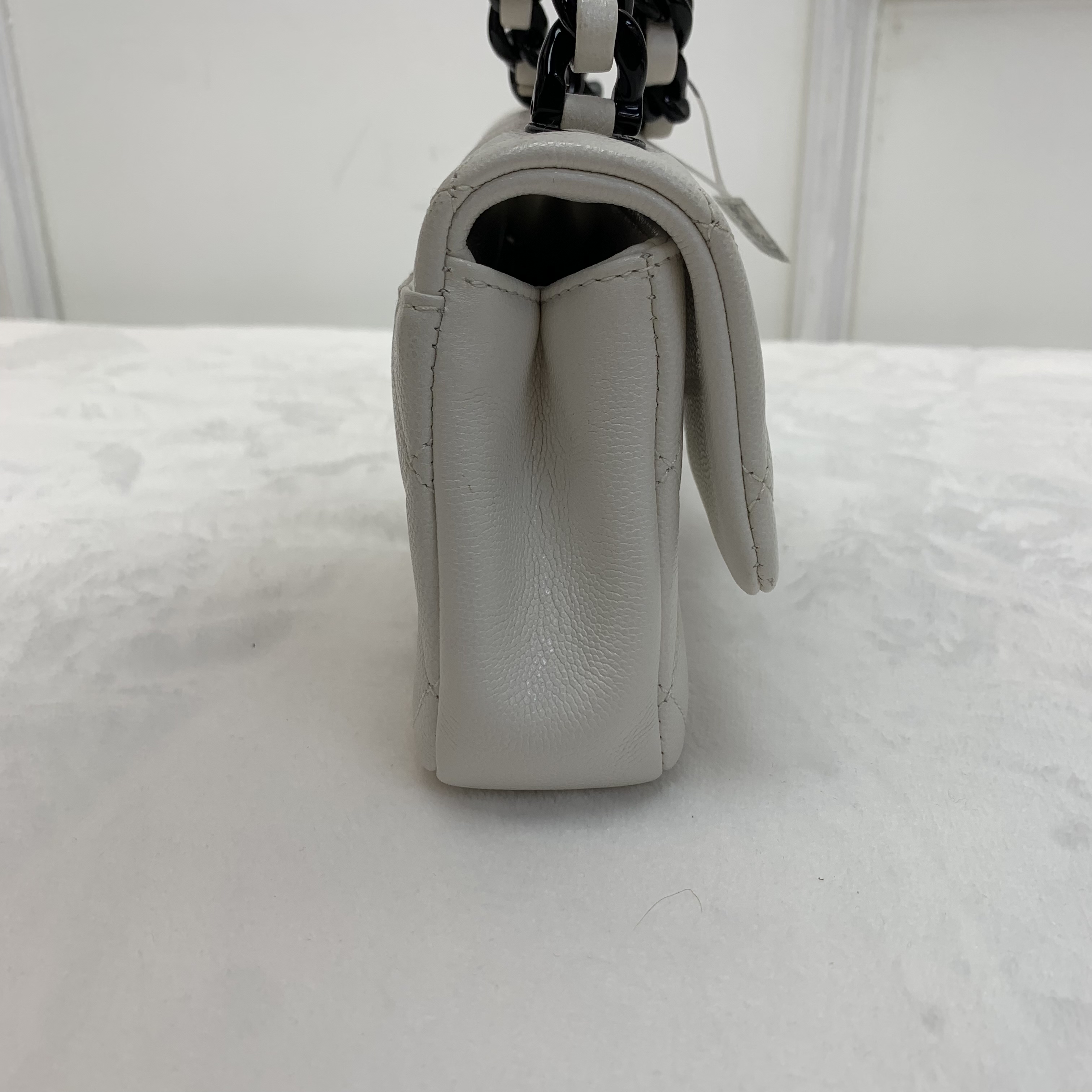🐼熊貓配色Chanel黑白琺瑯扣大Mini
