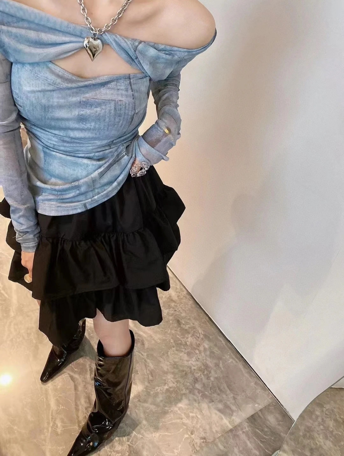 T10011美式辣妹上衣