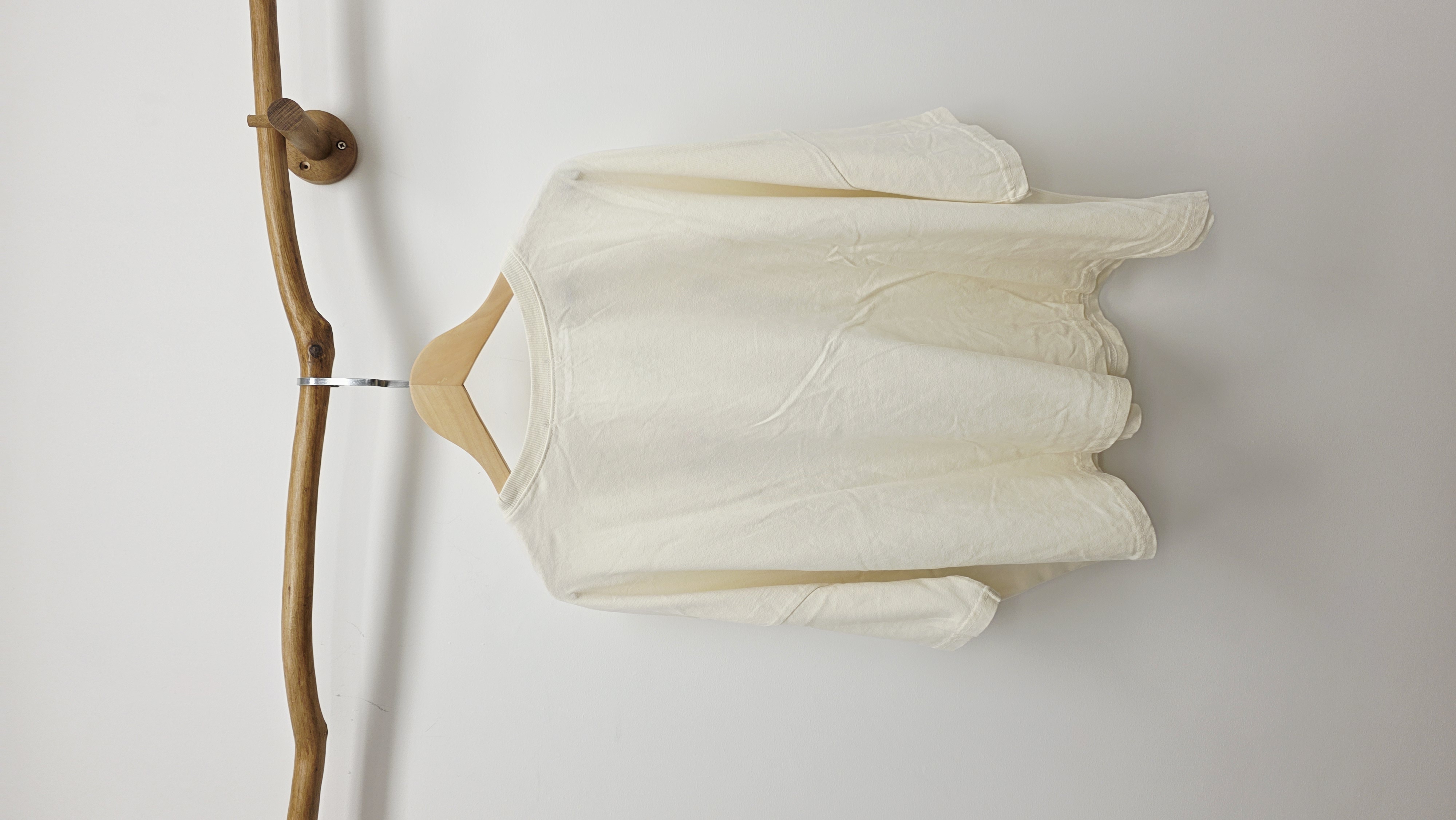 韓國米白花花字母印圖棉Tee