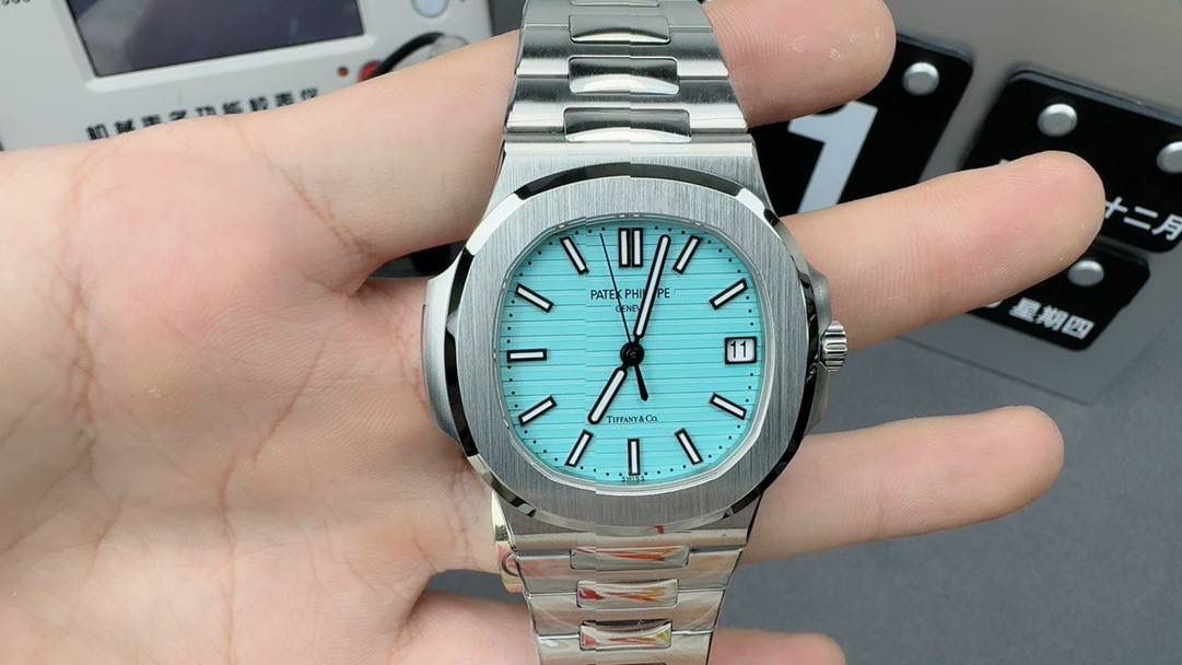 百达翡丽鹦鹉螺蒂芙尼联名款170周年纪念腕表