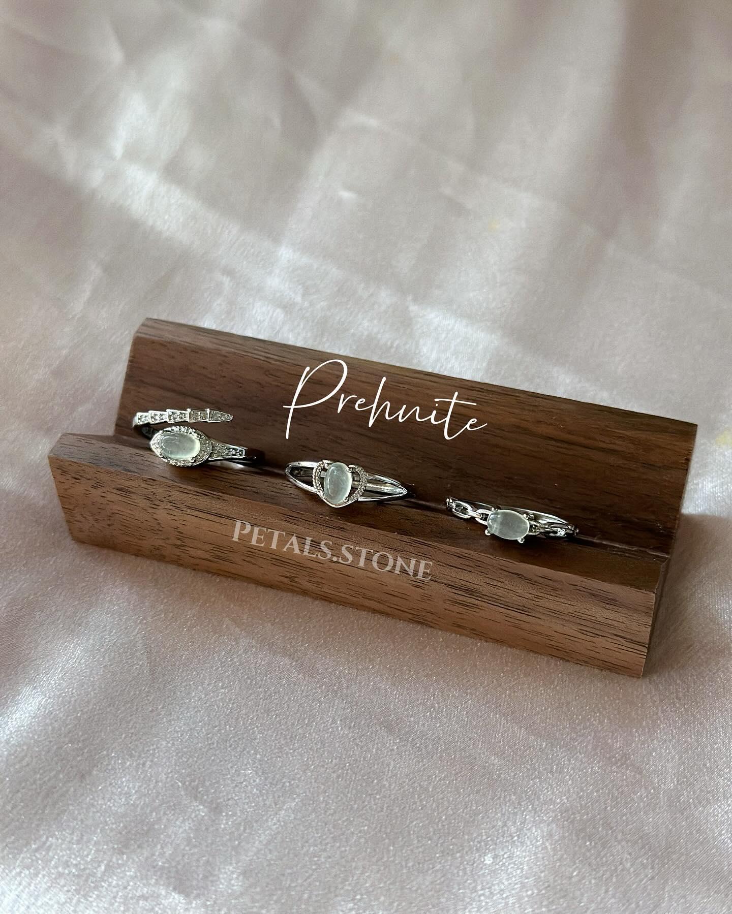 💚𝐏𝐫𝐞𝐡𝐧𝐢𝐭𝐞 𝐑𝐢𝐧𝐠𝐬