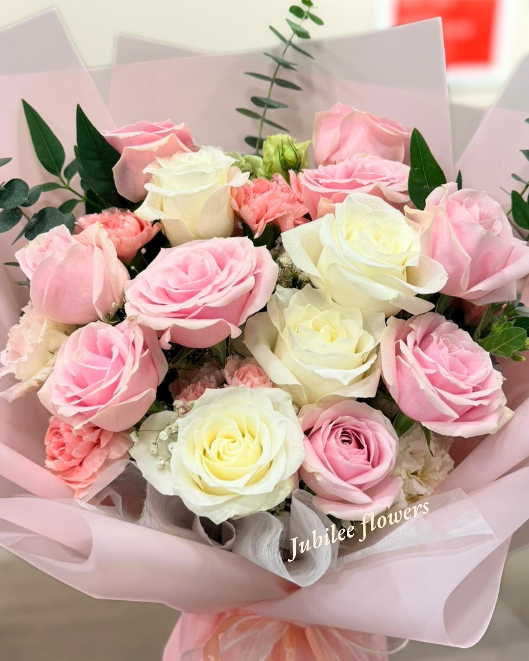 粉玫瑰・白玫瑰花束