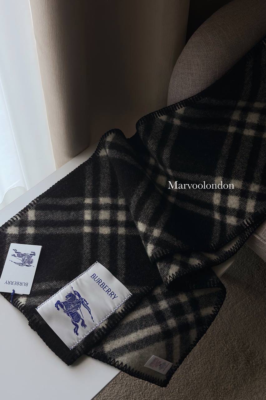 限時優惠✨冬天❄️斷貨✨訂貨🍒Burberry 熱賣款scarf  100%wool  / Size 182x30cm