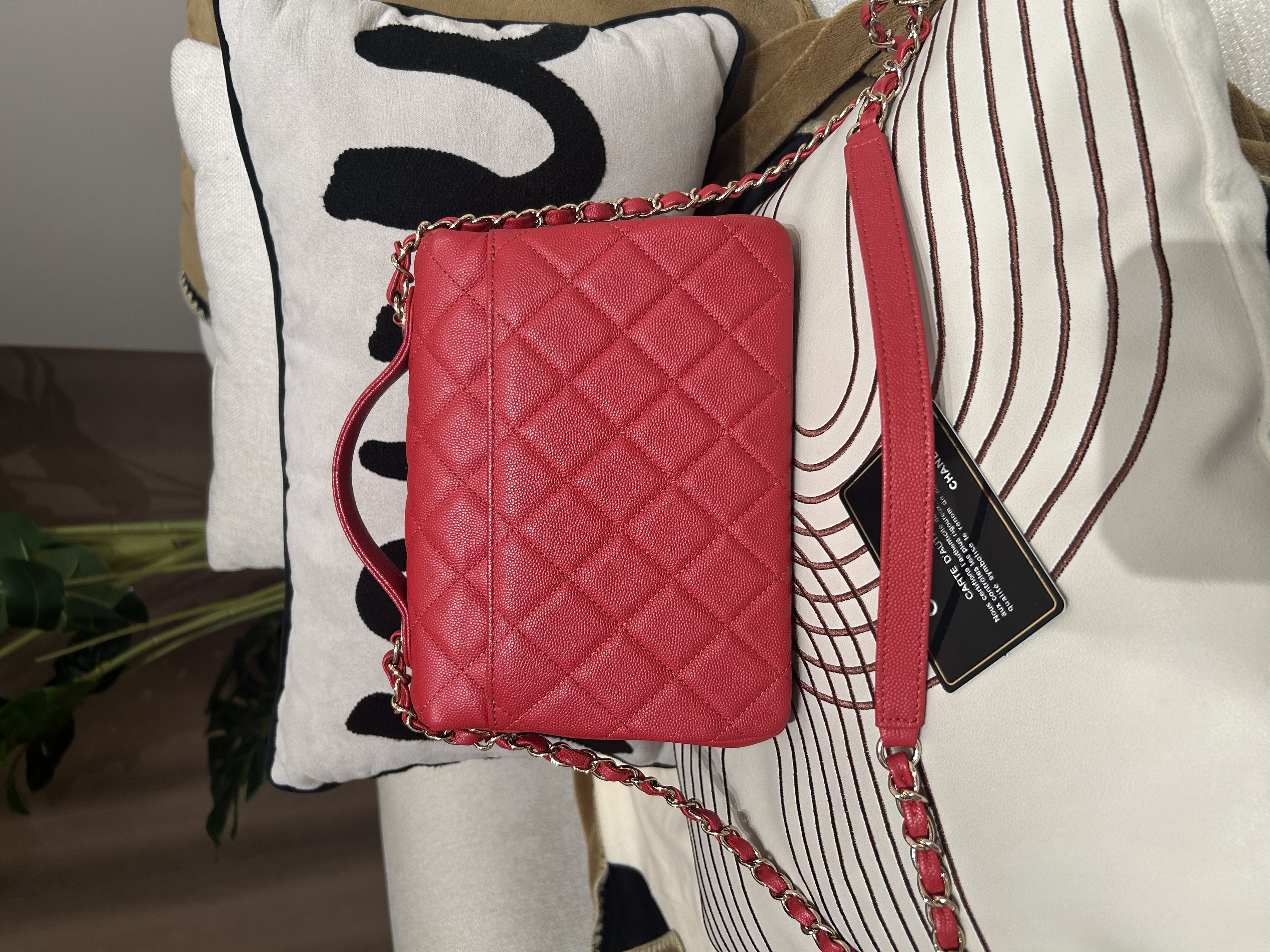 CHANEL Business Affinity 2way bag A93607 荔枝牛皮 100%Authentic, 98%New ✅28card✅Box