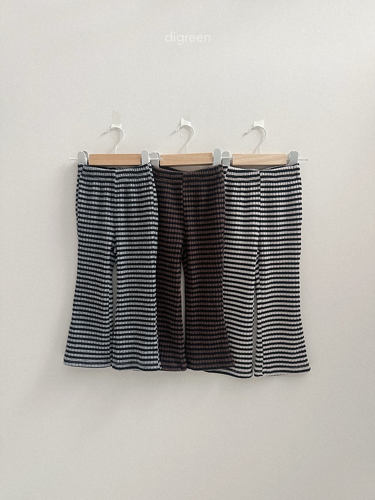 Digreen | rose bootcut pants 