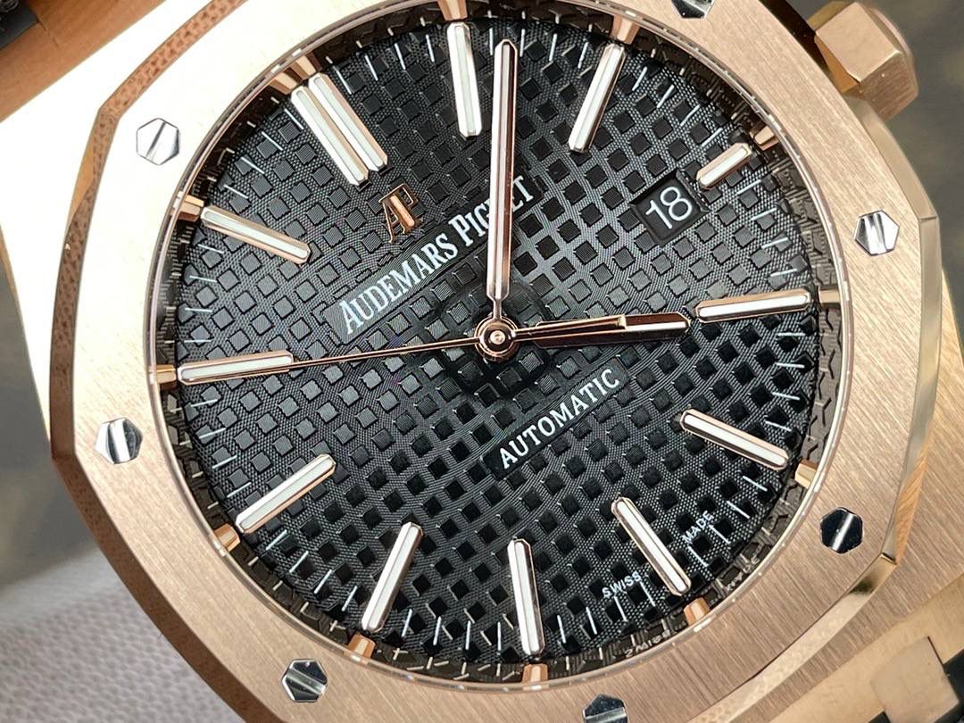 爱彼皇家橡树系列玫瑰金男士自动机械腕表