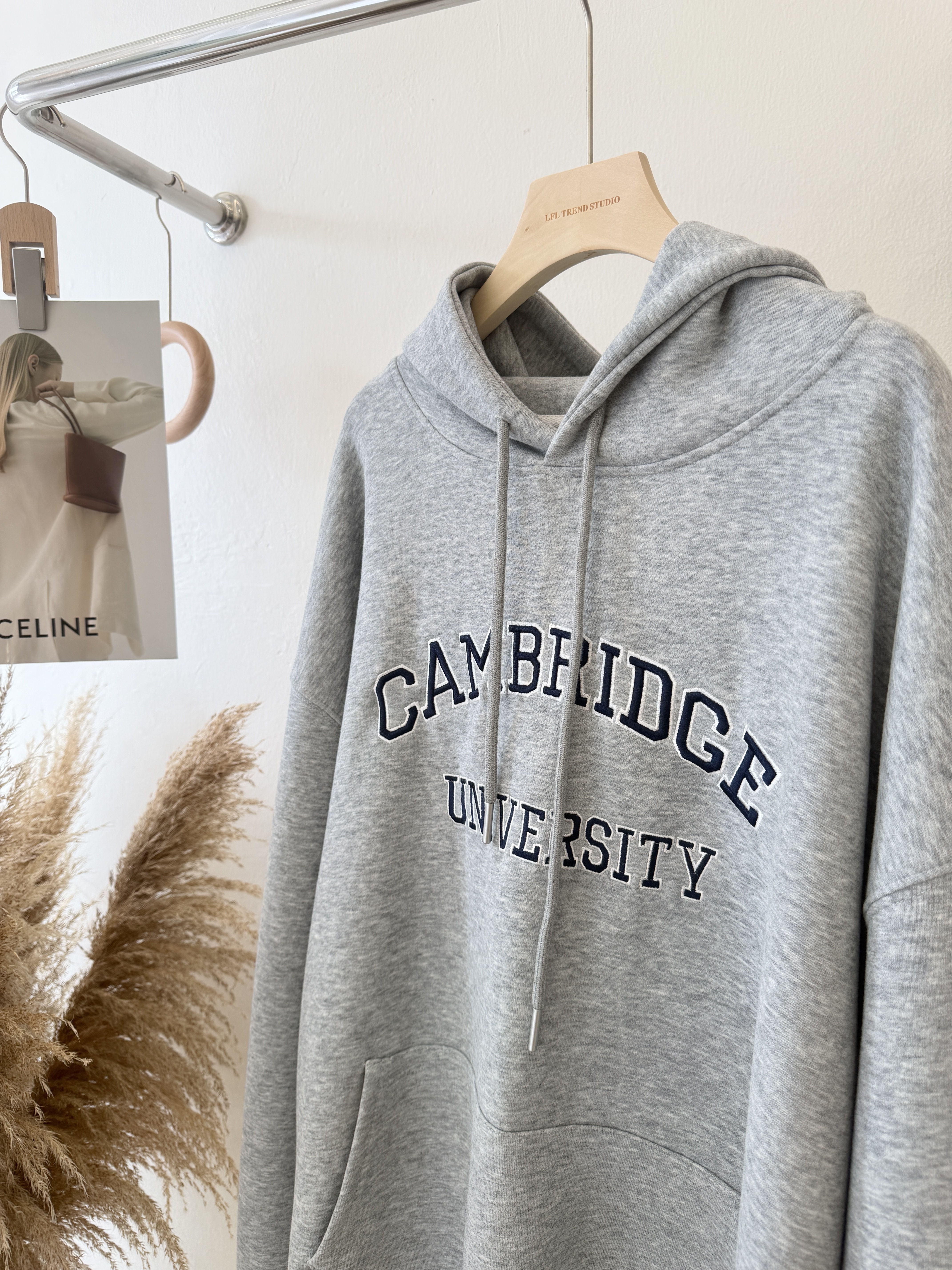 6723 韩系刺绣字母连帽卫衣