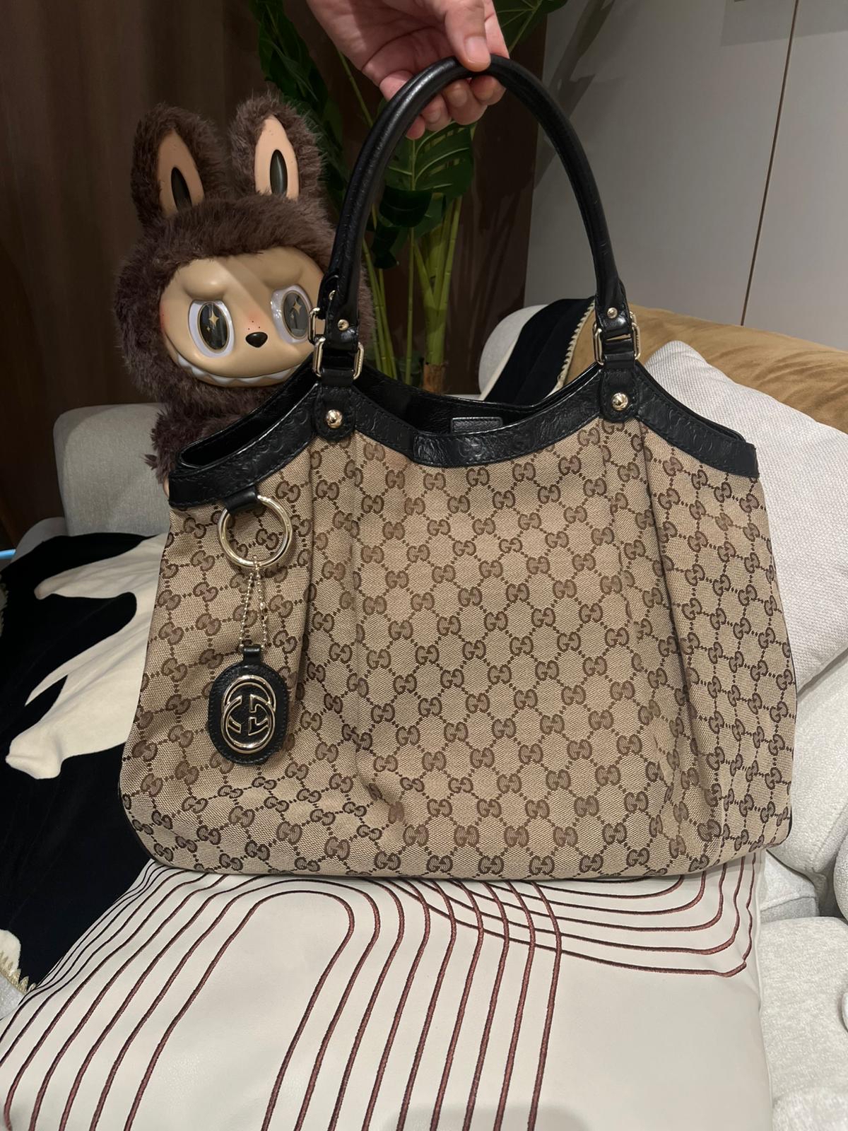 Gucci shoulder bag  100%Authentic,95%new✅dust bag 