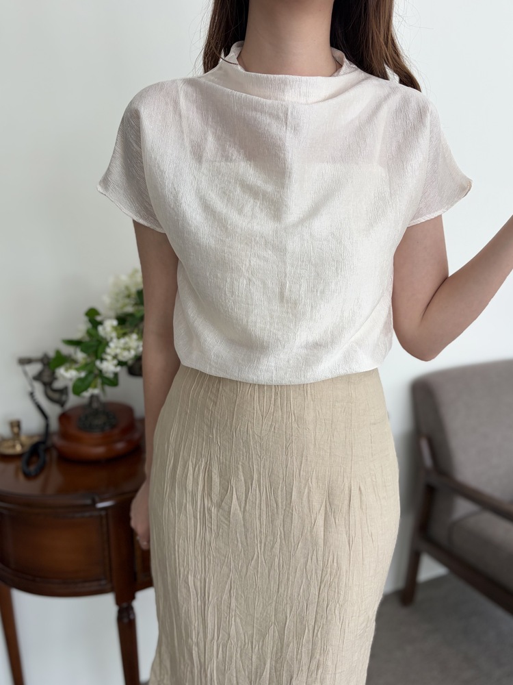 Odette Sheen Top (Ivory)