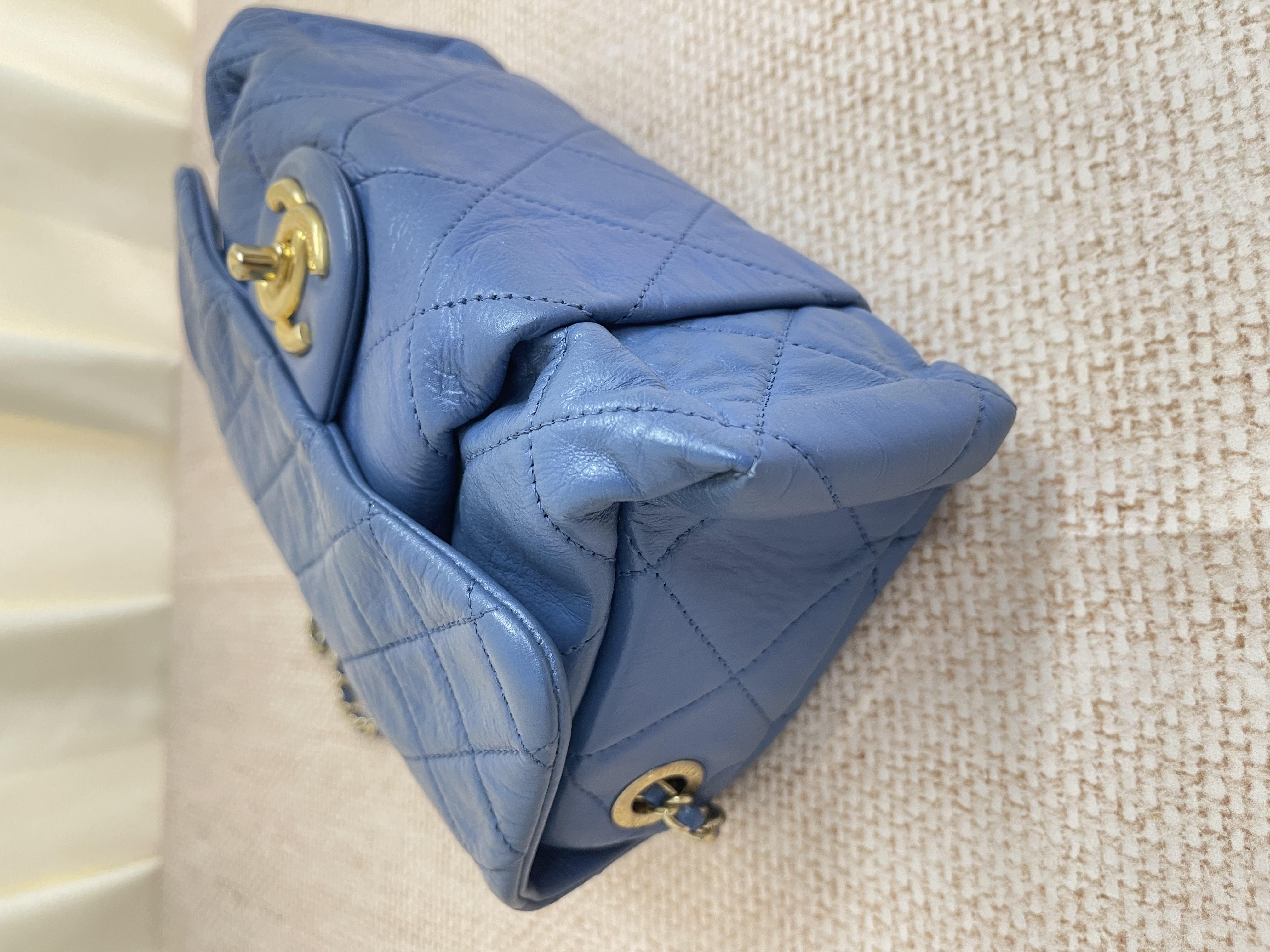Pre-owned Chanel City Flag Bag/ Product Code: 26051602