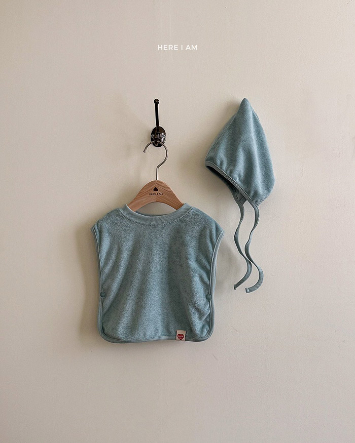 🇰🇷Here I Am 圍兜（不含帽）