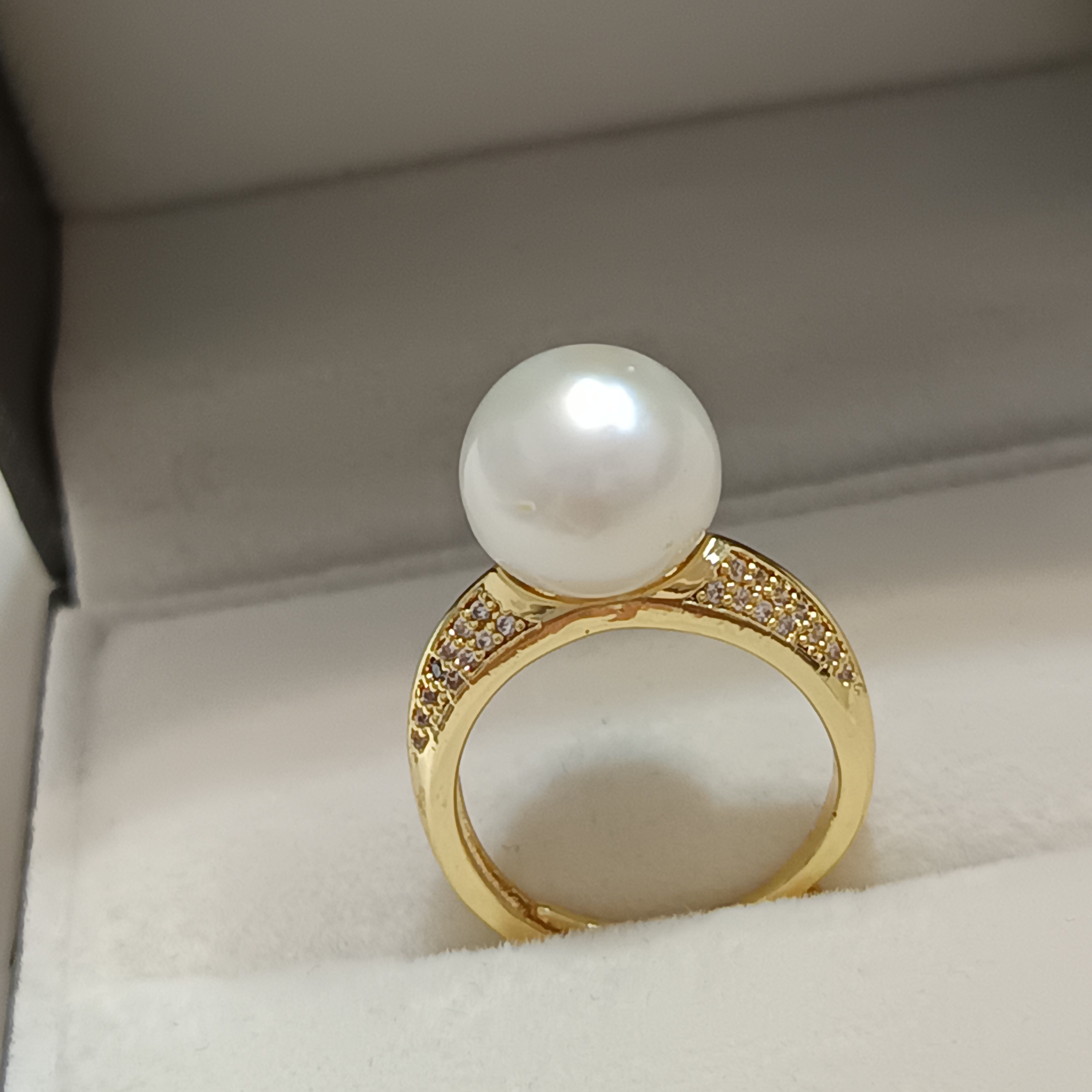 🎉99特惠精品🎉正圓強光淡水愛迪生珍珠注金簡約開口戒指