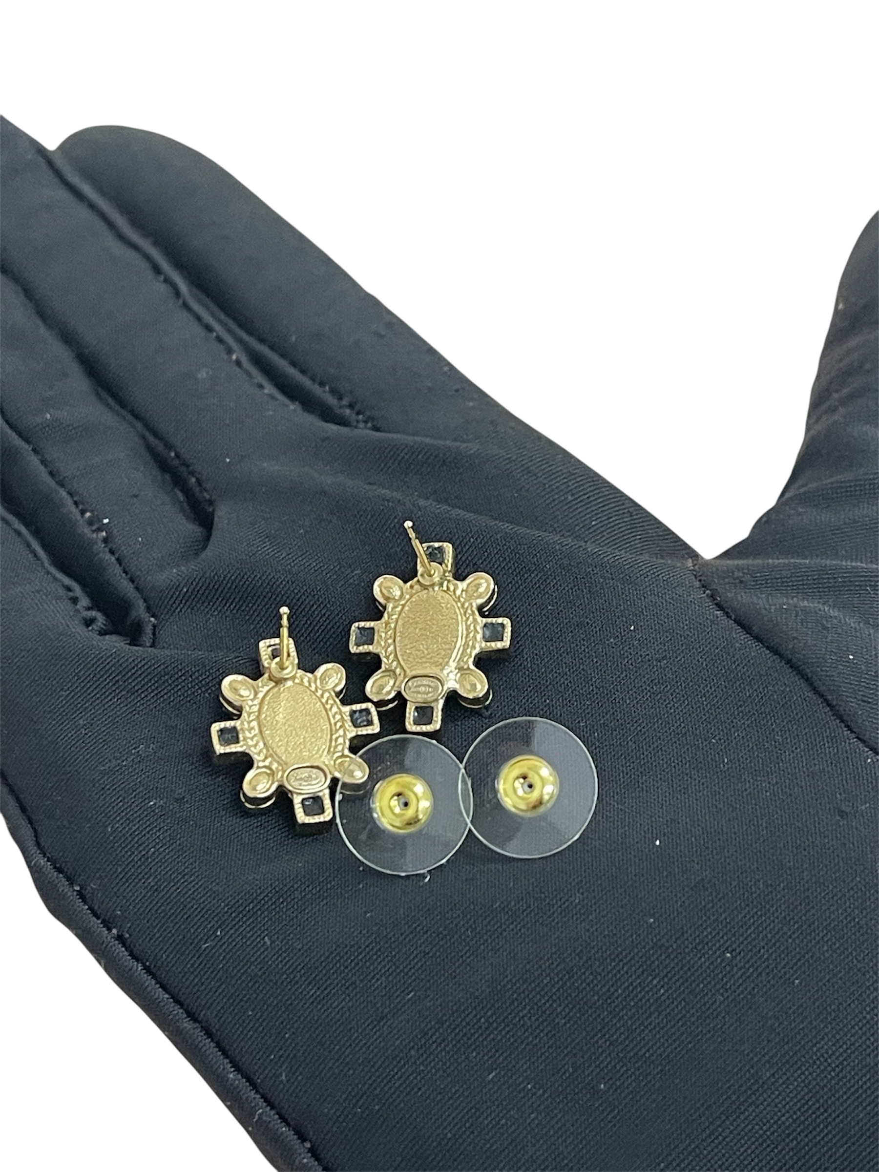 Pre-owned Chanel CC Logo earrings /Product Code:26050617 