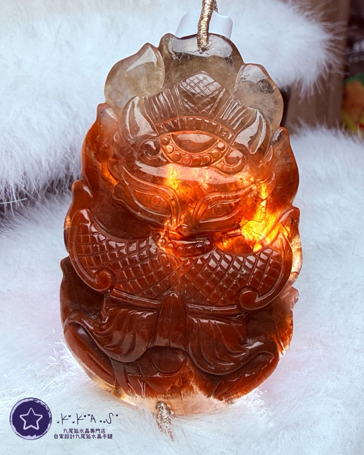 K00122 Black Label 紅極光將軍狐 - 吊墜/手牌兩用款