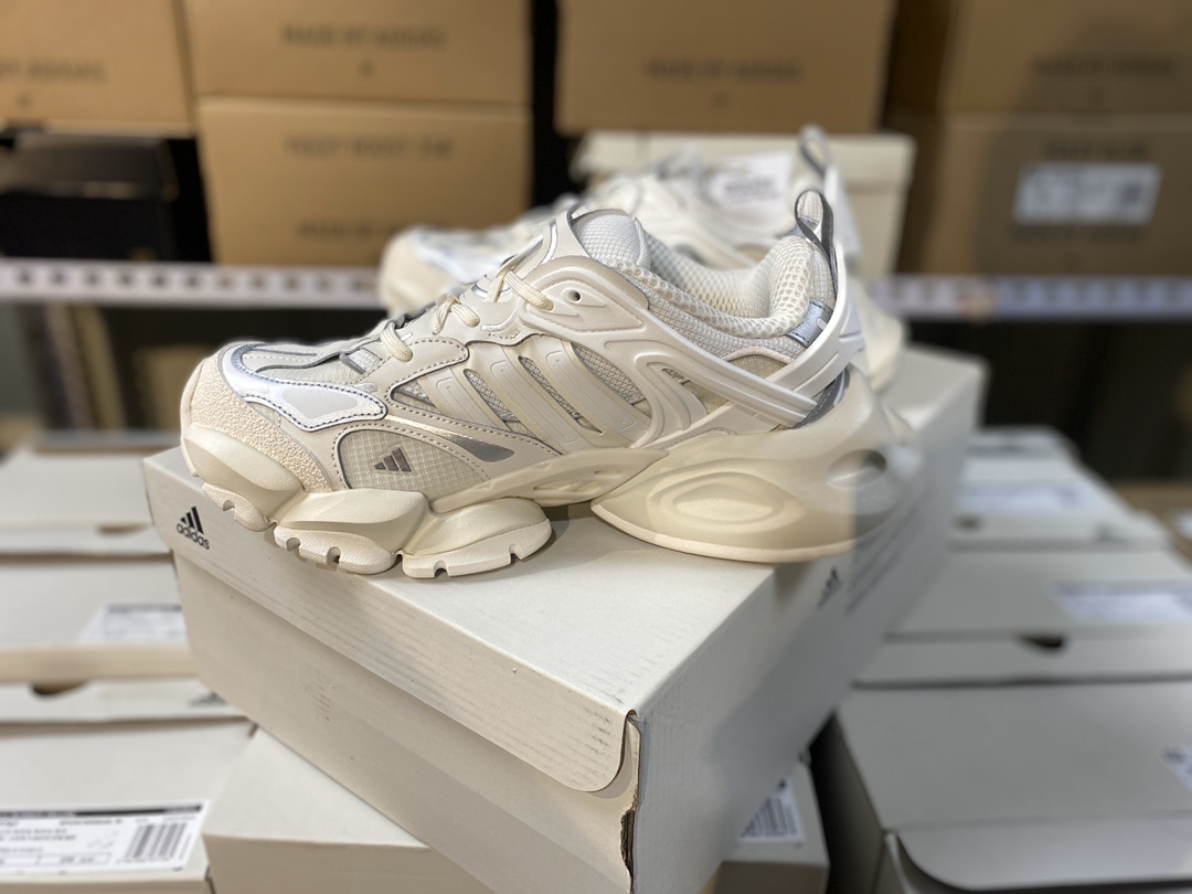 Adidas Vento XLG Deluxe