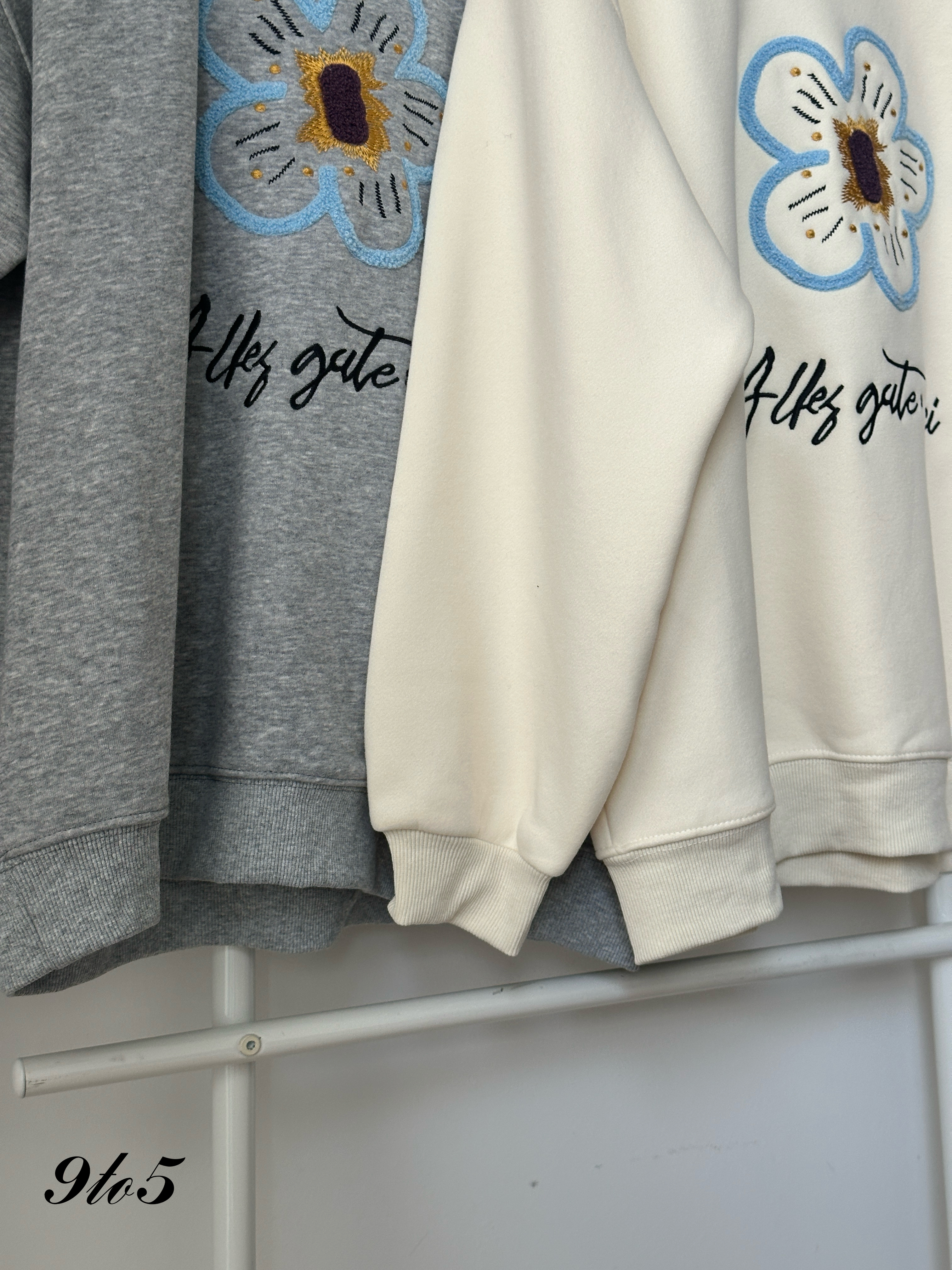 T4025 Embroidery Flower Sweatshirt - Cream & Grey