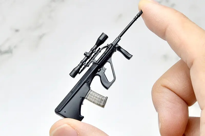 1/12 Little Armory [LA-GG04] GUNSLINGER GIRL Angelica AUG / M84 Type