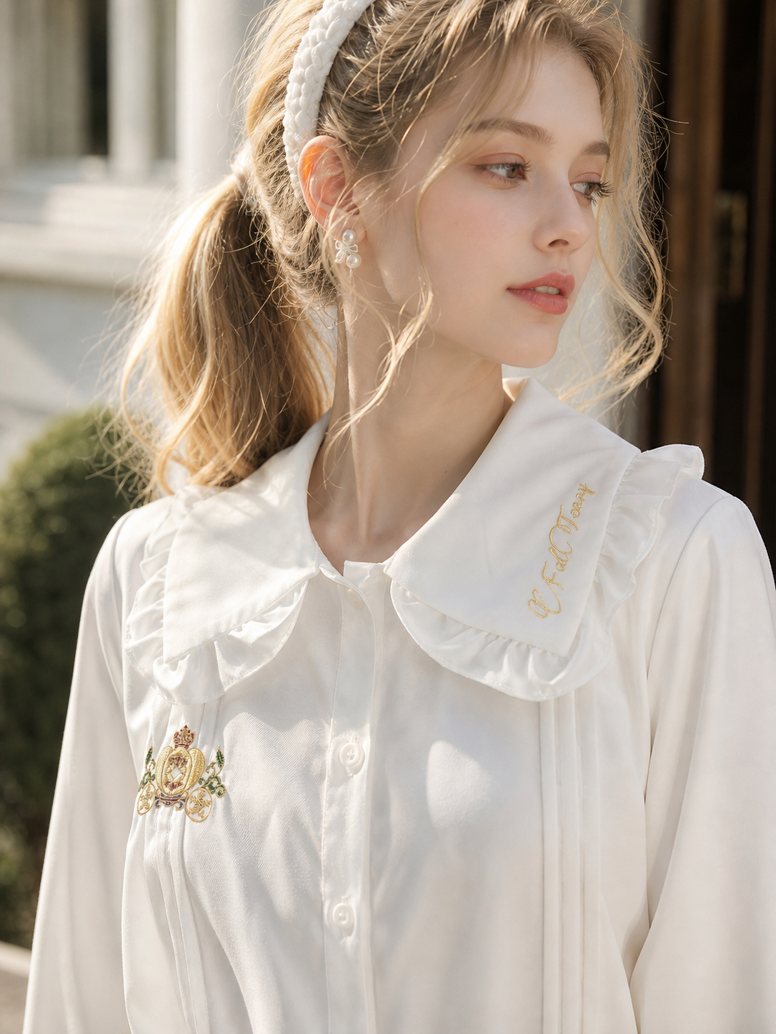 莊園的回憶錄 ∙ 典雅宮廷刺繡荷葉邊長袖襯衫  Manor Memoirs ∙ Elegant Royal Embroidered Ruffle Long Sleeve Blouse