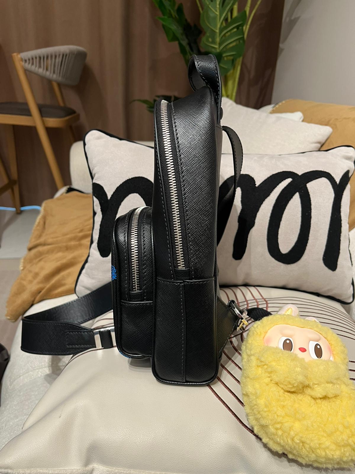 PRADA Black Saffiano Leather One Shoulder Crossbody Backpack Bag 2VZ031 sling bag 100%Authentic ,98%new ✅ certificate ✅card tap booklet ✅dust bag