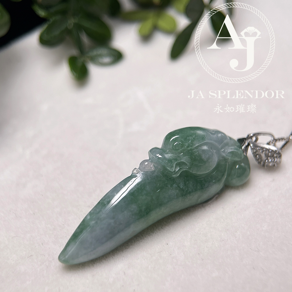 JNS-231 天然翡翠A玉 意境青綠龍牙護身吊墜