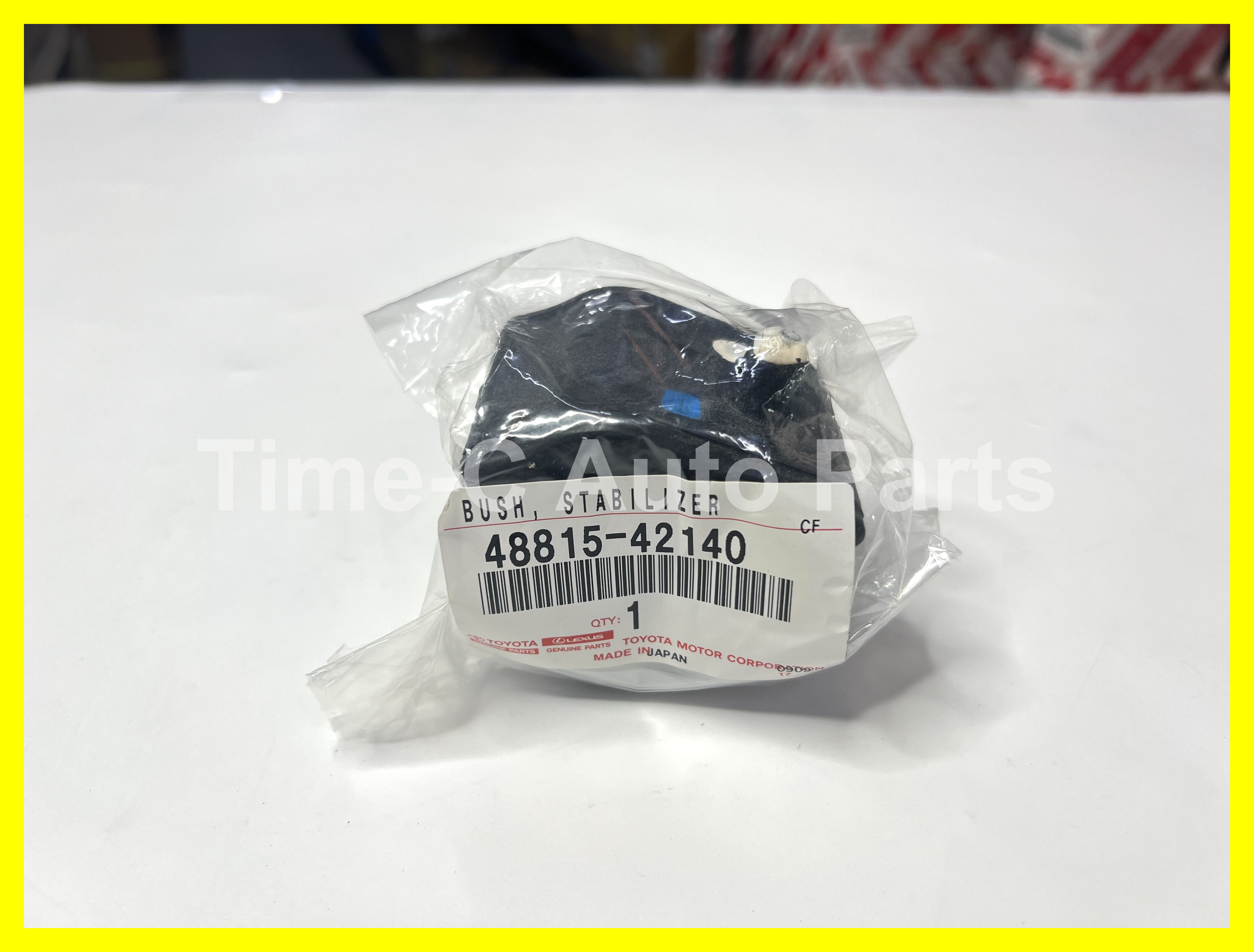 蝦蘇膠(右) 48815-42140 - Toyota Rav4