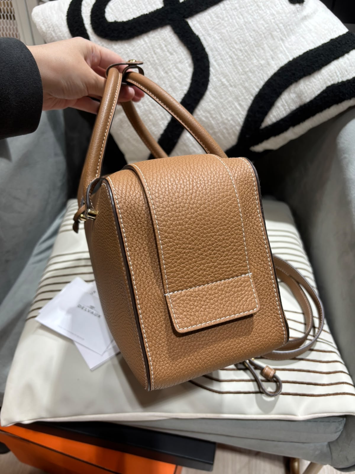 Delvaux Cool Box MM Taurillon Soft calfskin 100%Authentic, 99%New ✅ Receipt✅ certificate✅Dust Bag