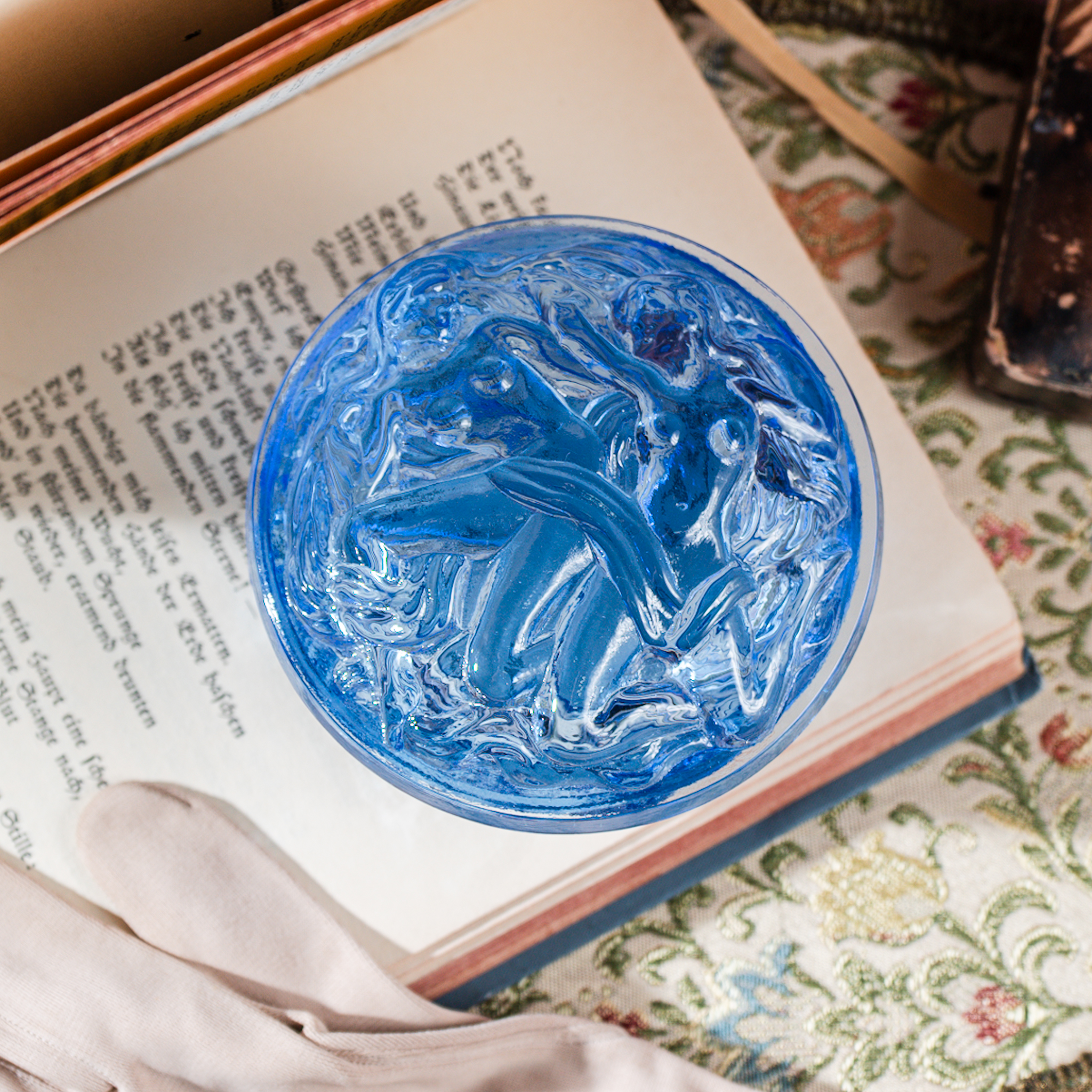 Rare! 1960s New Old Stock West German Nude Goddess 3D Sculpture Blue Glass Trinket Box(MZ017)