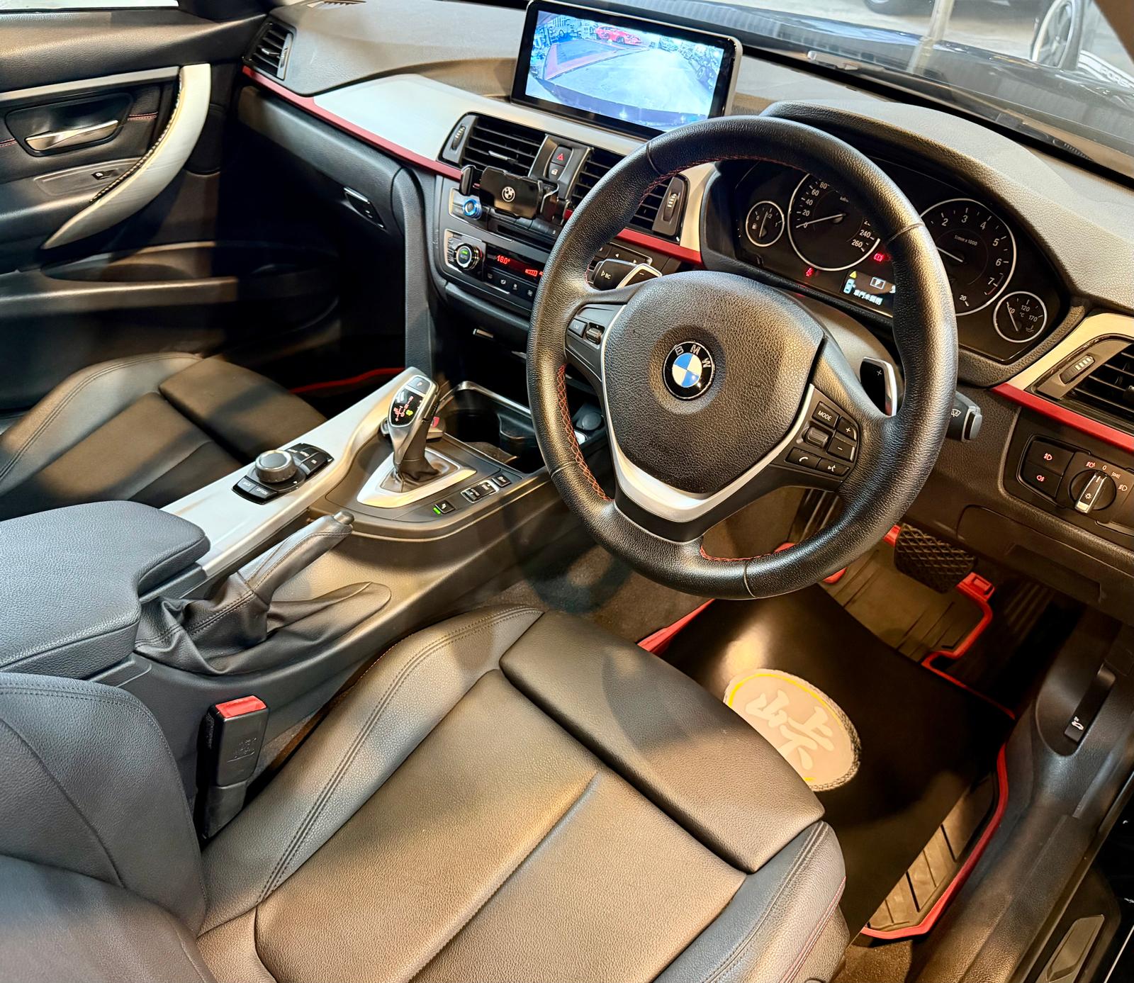 B.M.W. 320i Saloon Sport (F30) 2013