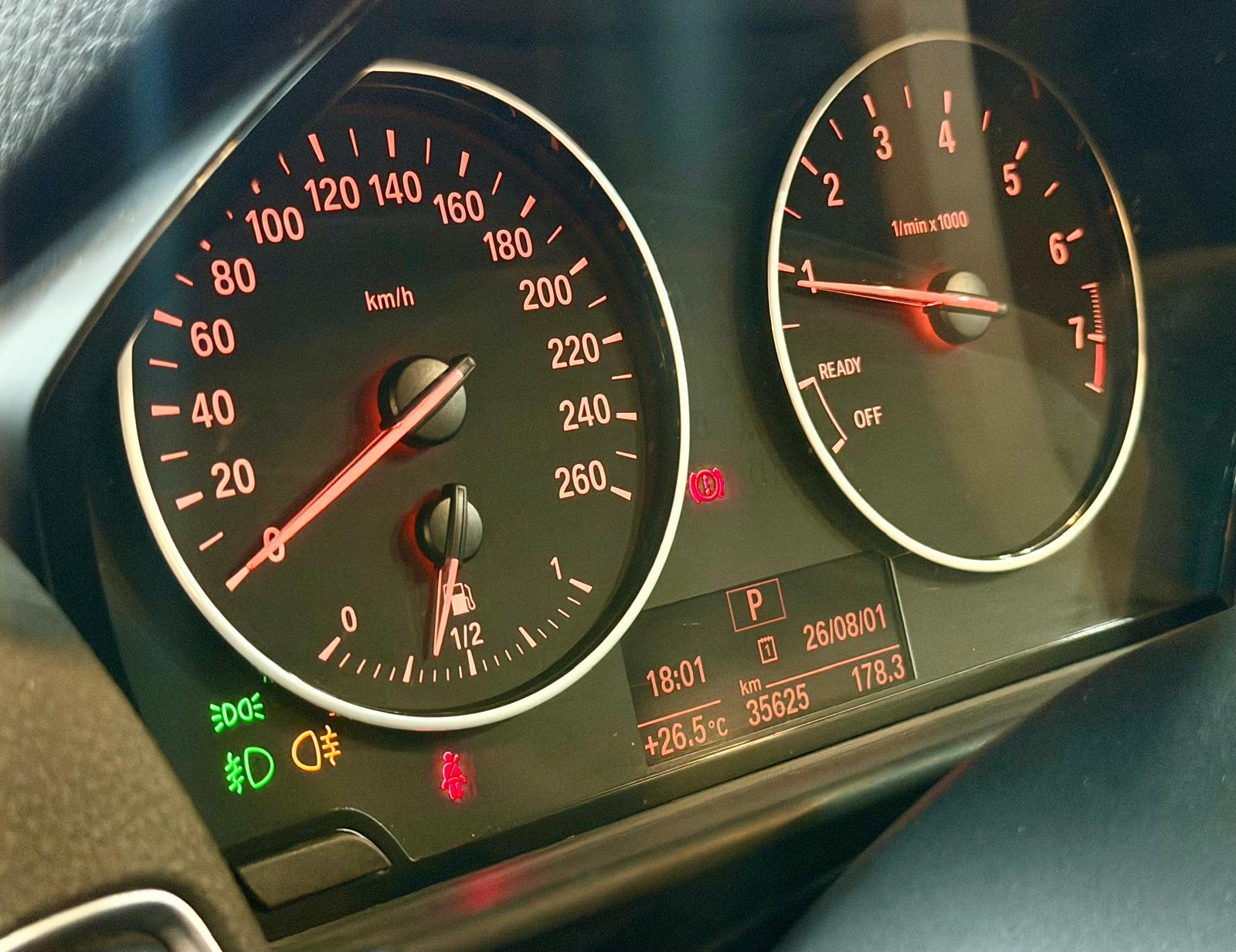B.M.W. 118IA Sport (F20) 2013