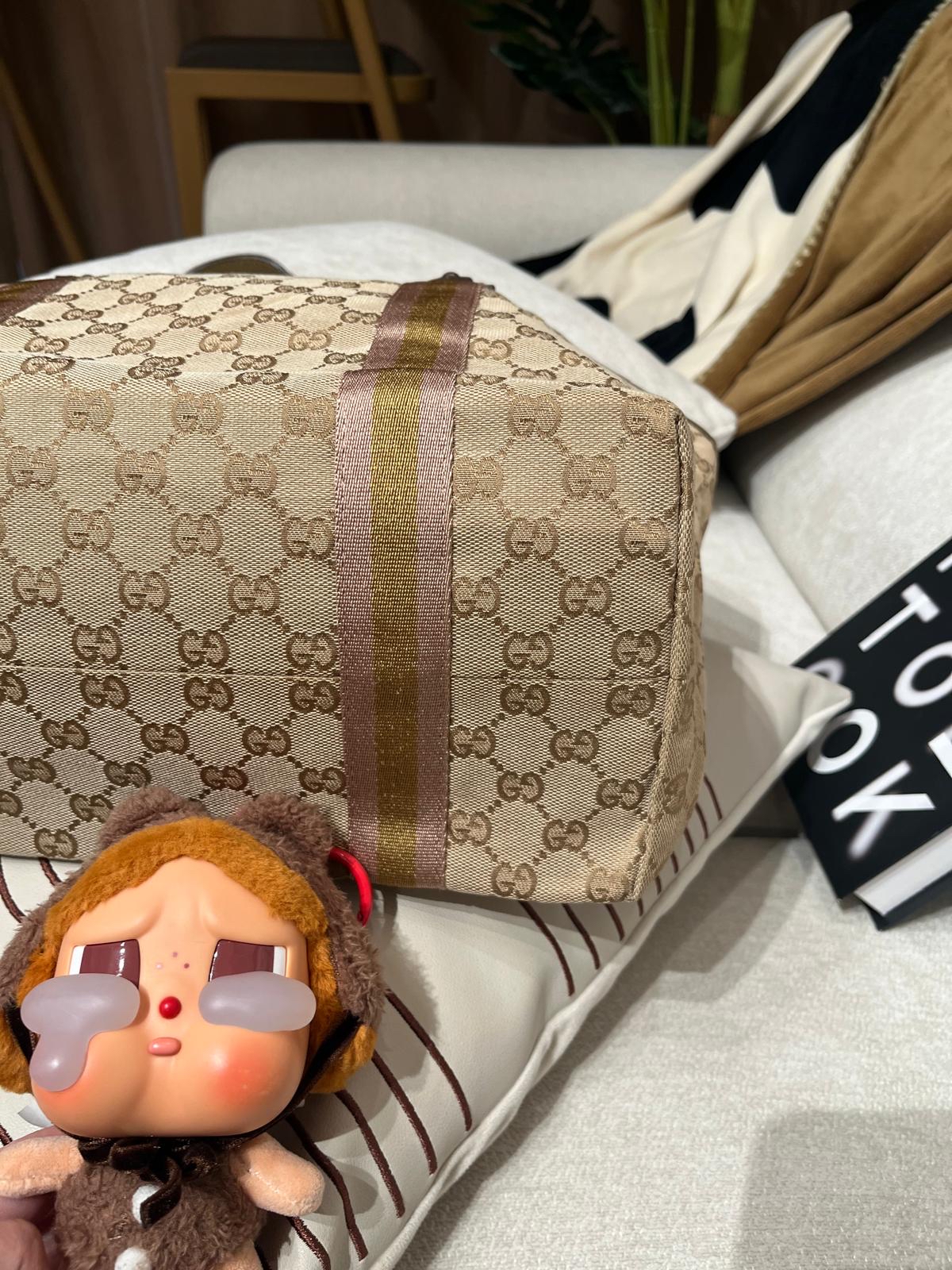 Gucci GG tote 100%Authentic, 98%New✅Dust bag
