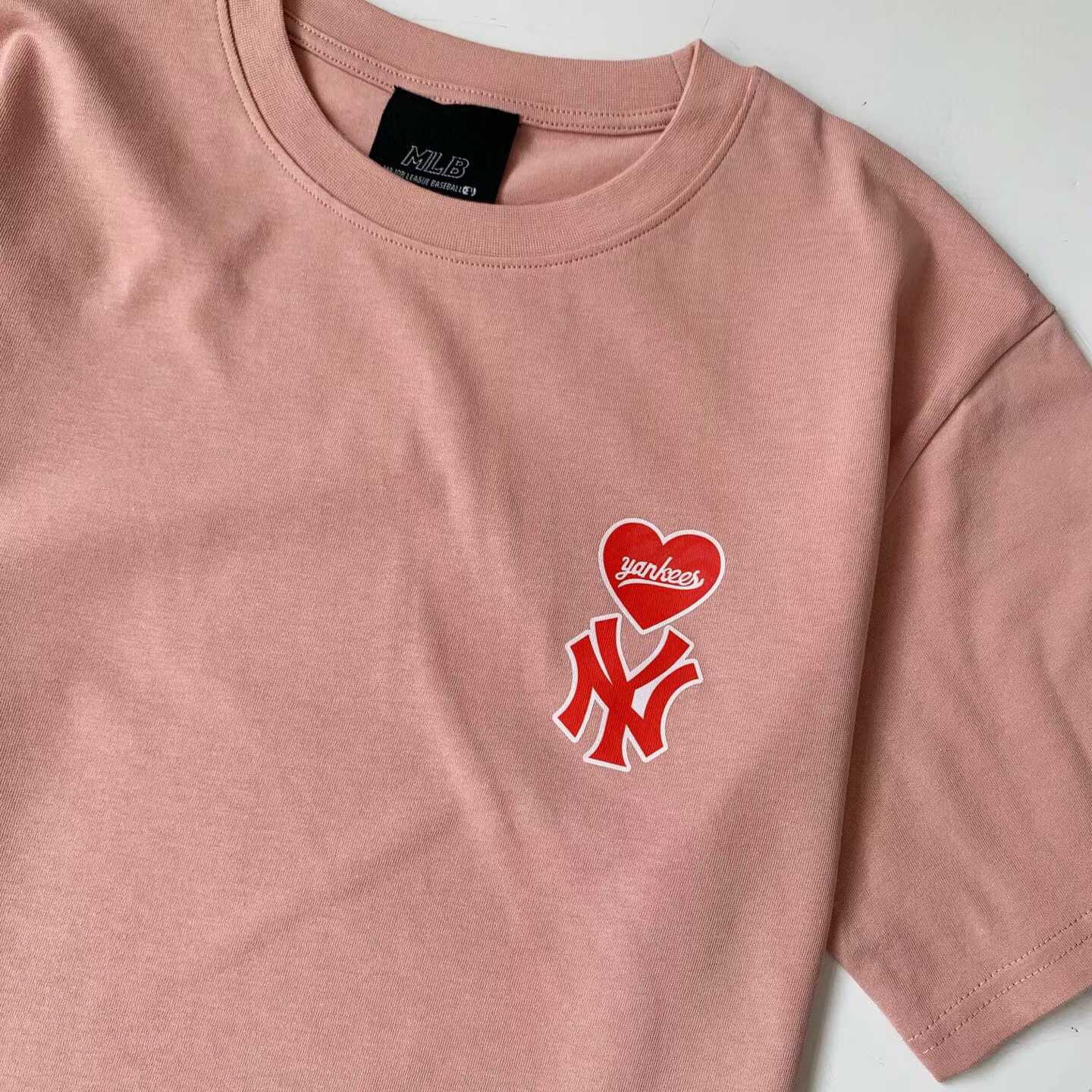預訂 2026年夏季新品✨MLB愛心logo短袖Tee [貨號26A316]